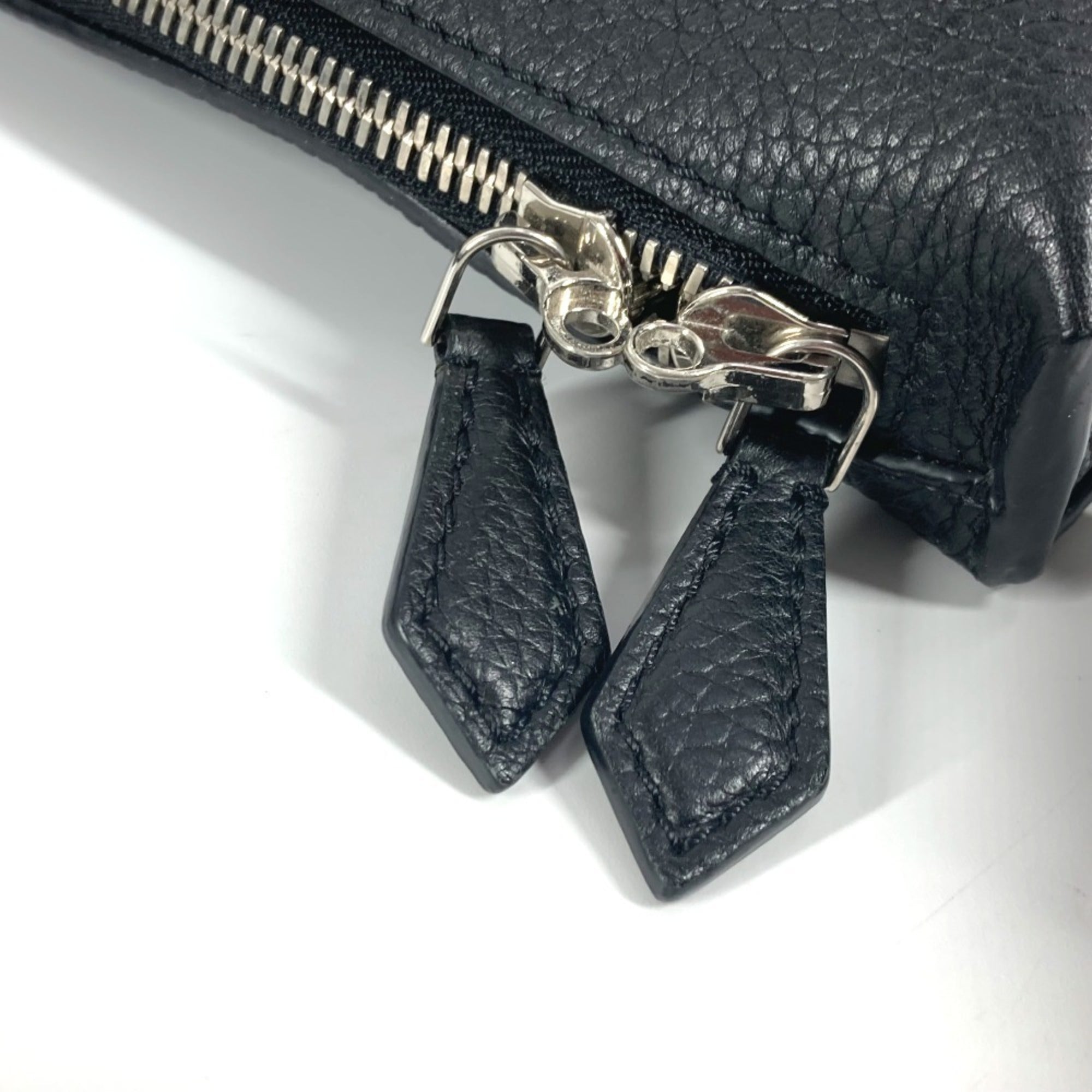 Louis Vuitton Black Noir Leather Messenger Bag Shoulder Bag