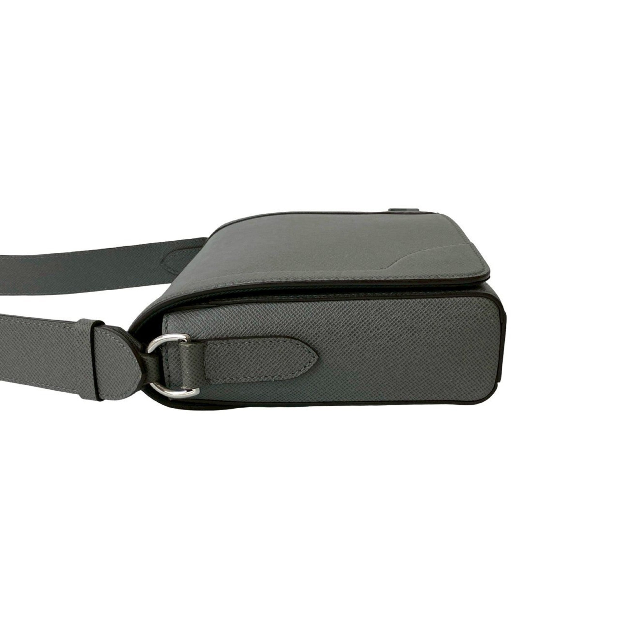 Louis Vuitton Gray Leather Shoulder Bag