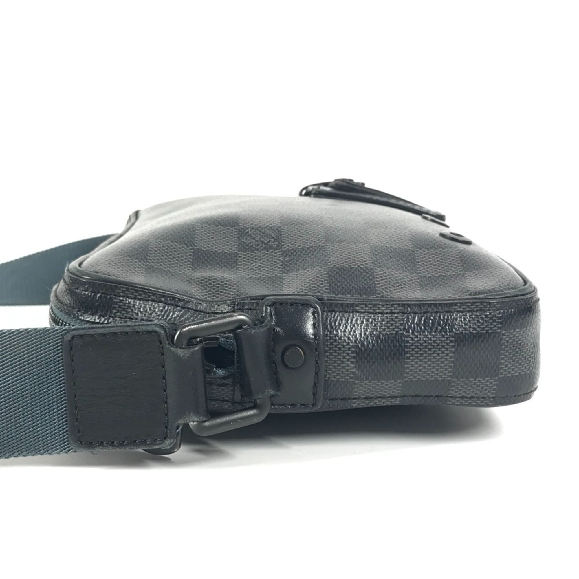 Louis Vuitton Black Damier Graphite Damier Graphite Messenger Bag Shoulder Bag