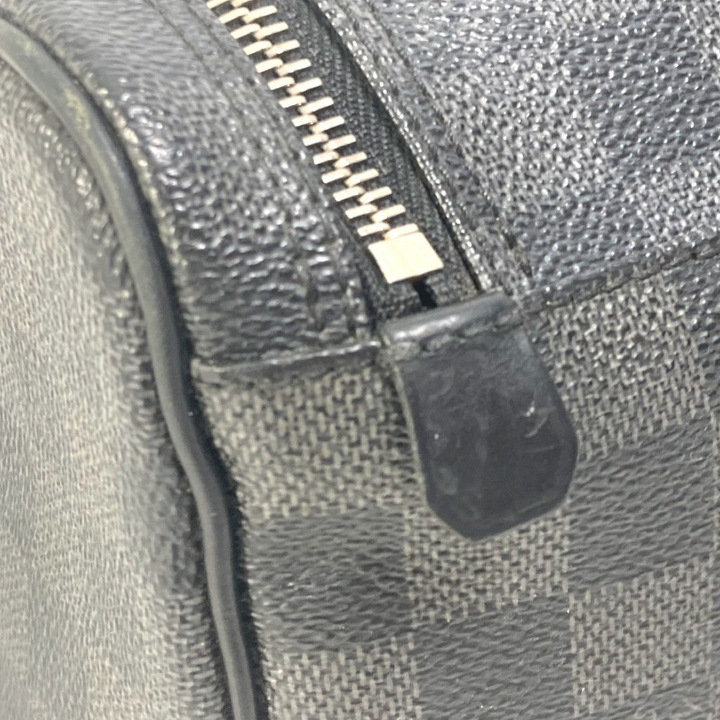 Louis Vuitton Damier Graphite Black Galle Damier Graphite Clutch Bag Pouch
