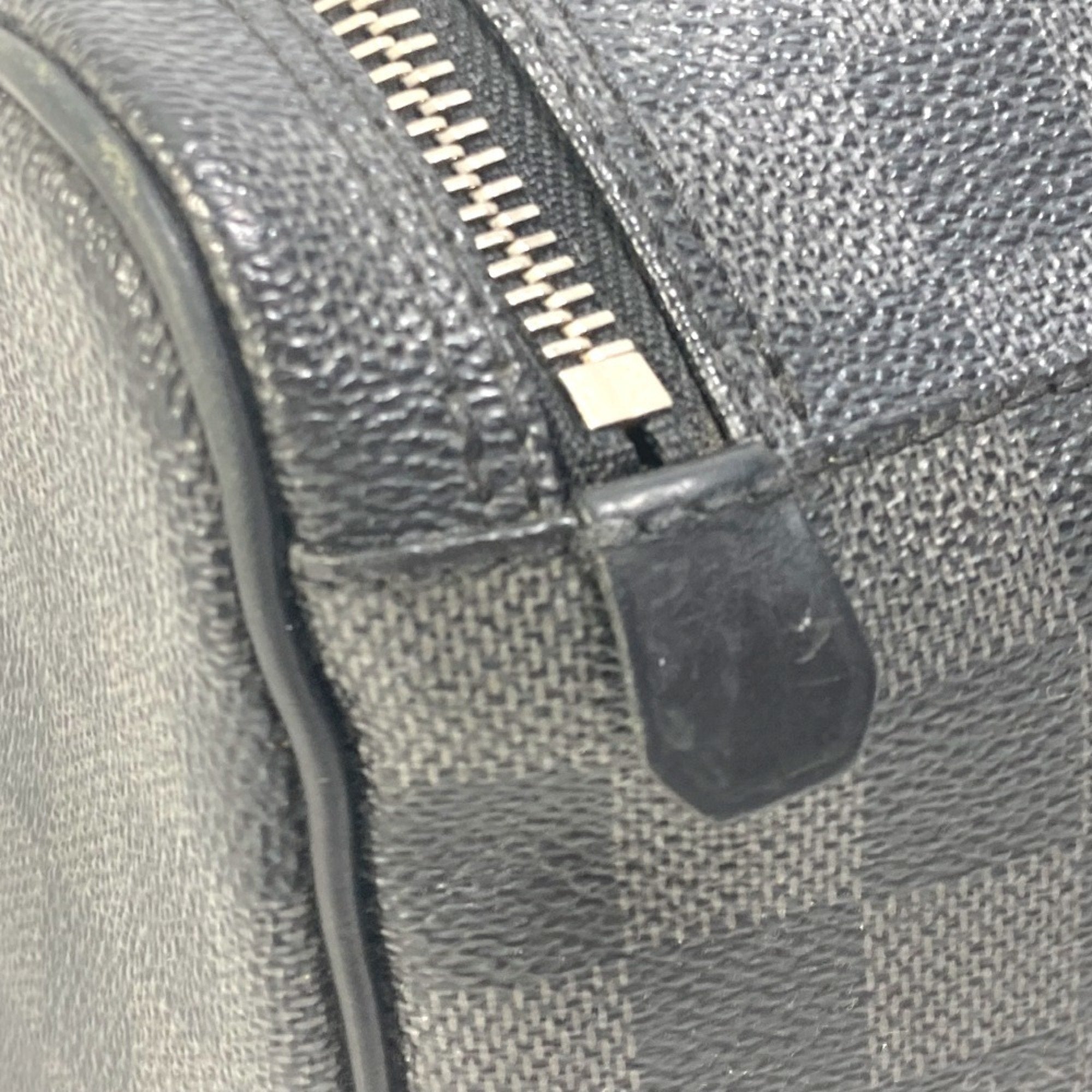 Louis Vuitton Damier Graphite Black Galle Damier Graphite Clutch Bag Pouch