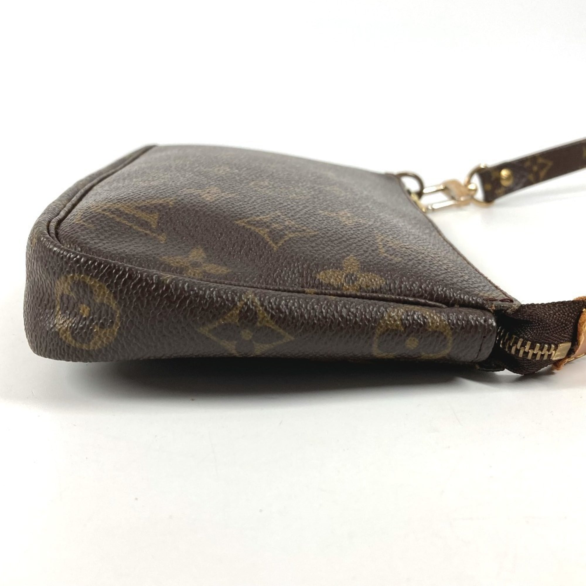 Louis Vuitton Brown Monogram Monogram Pochette Pouch Shoulder Bag