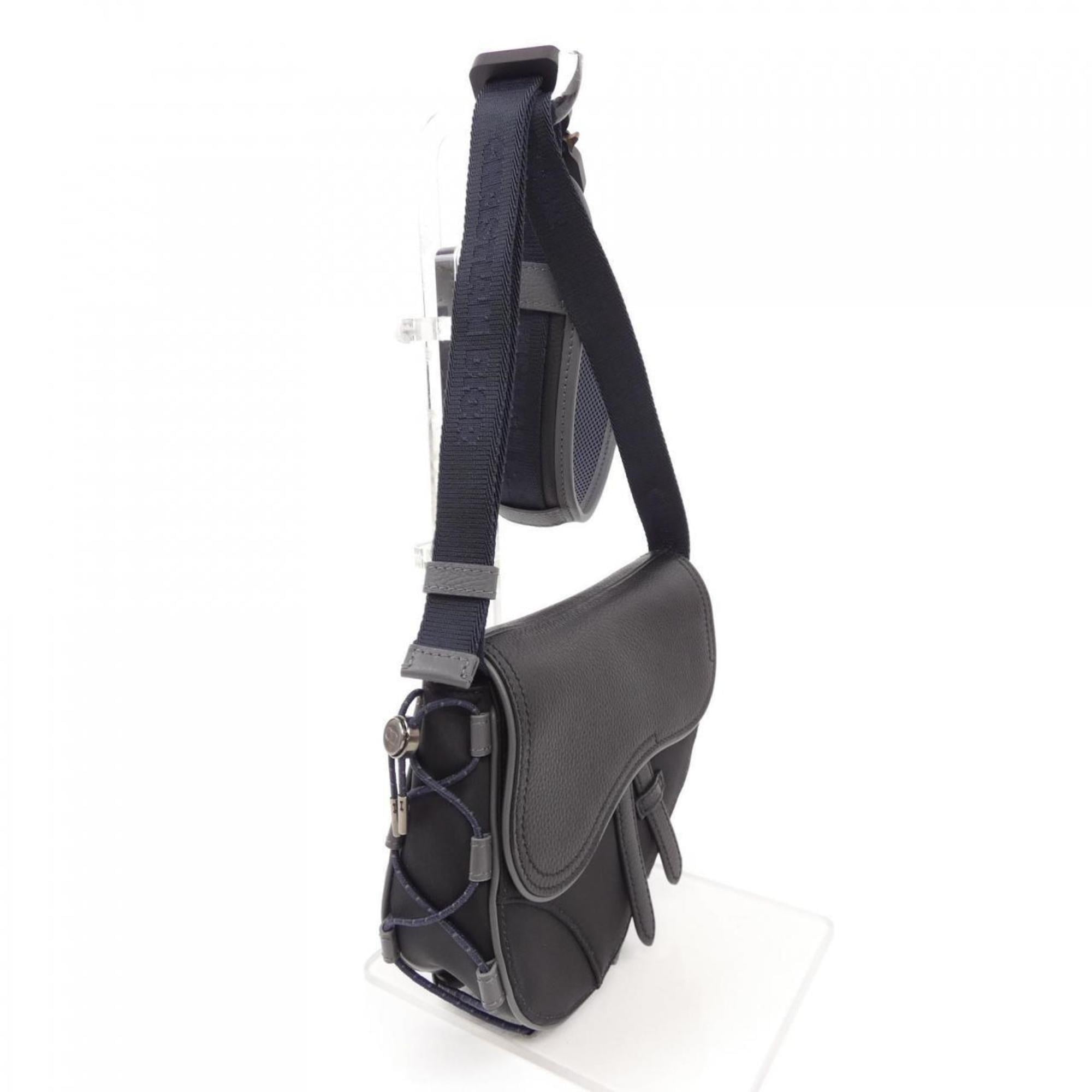 Christian Dior Black Handbag (Pre-Owned)