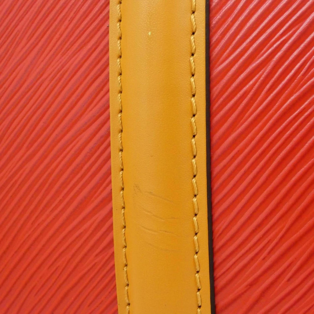 Louis Vuitton Rouge Leather Shoulder Bag