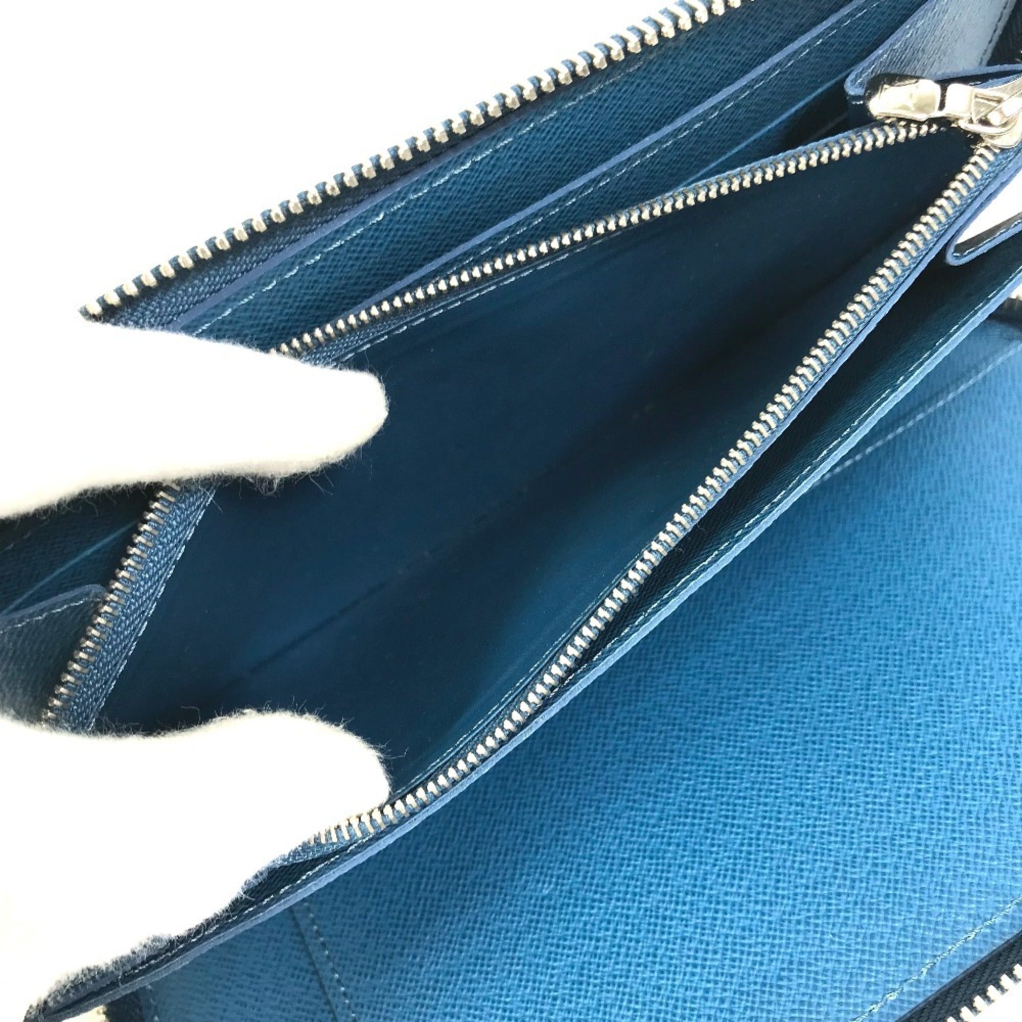 Louis Vuitton Epi Navy Epi Leather Long Wallet