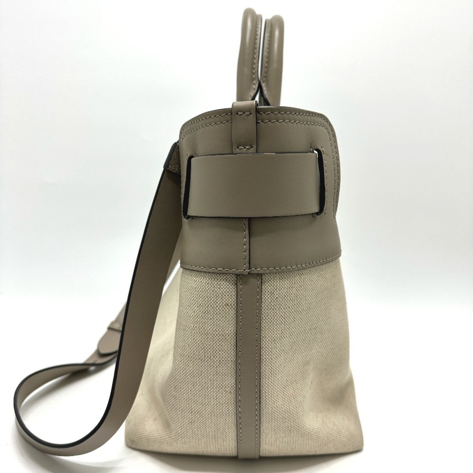Burberry Beige Canvas Leather Handbag