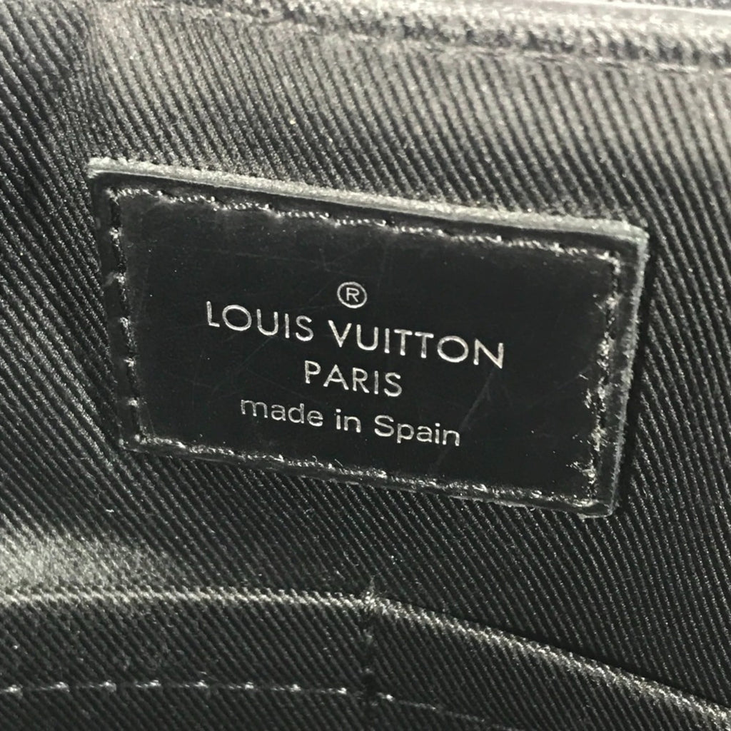 Louis Vuitton Black Monogram Eclipse Monogram Eclipse Messenger Bag Shoulder Bag