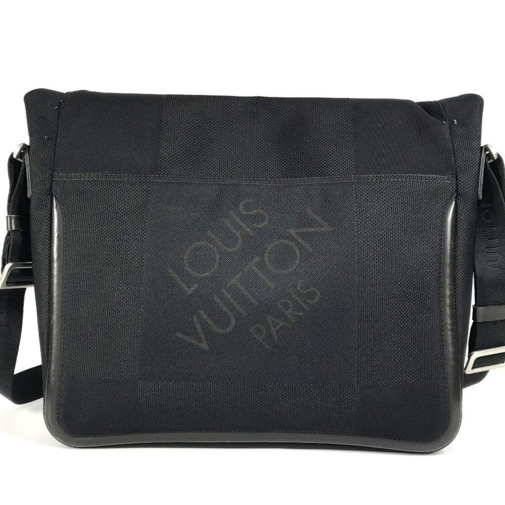 Louis Vuitton Black Noir Damier Geant Messenger Bag Shoulder Bag