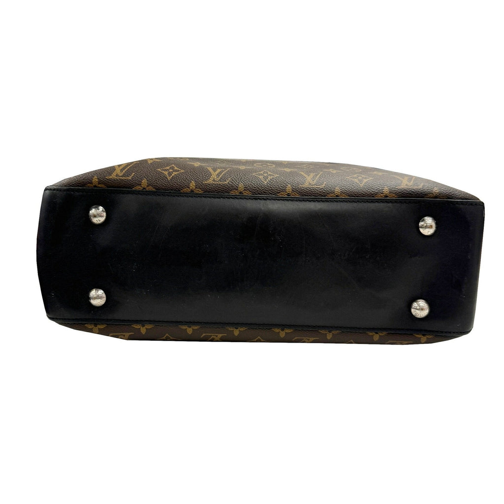 Louis Vuitton Brown Monogram Monogram Shoulder Bag