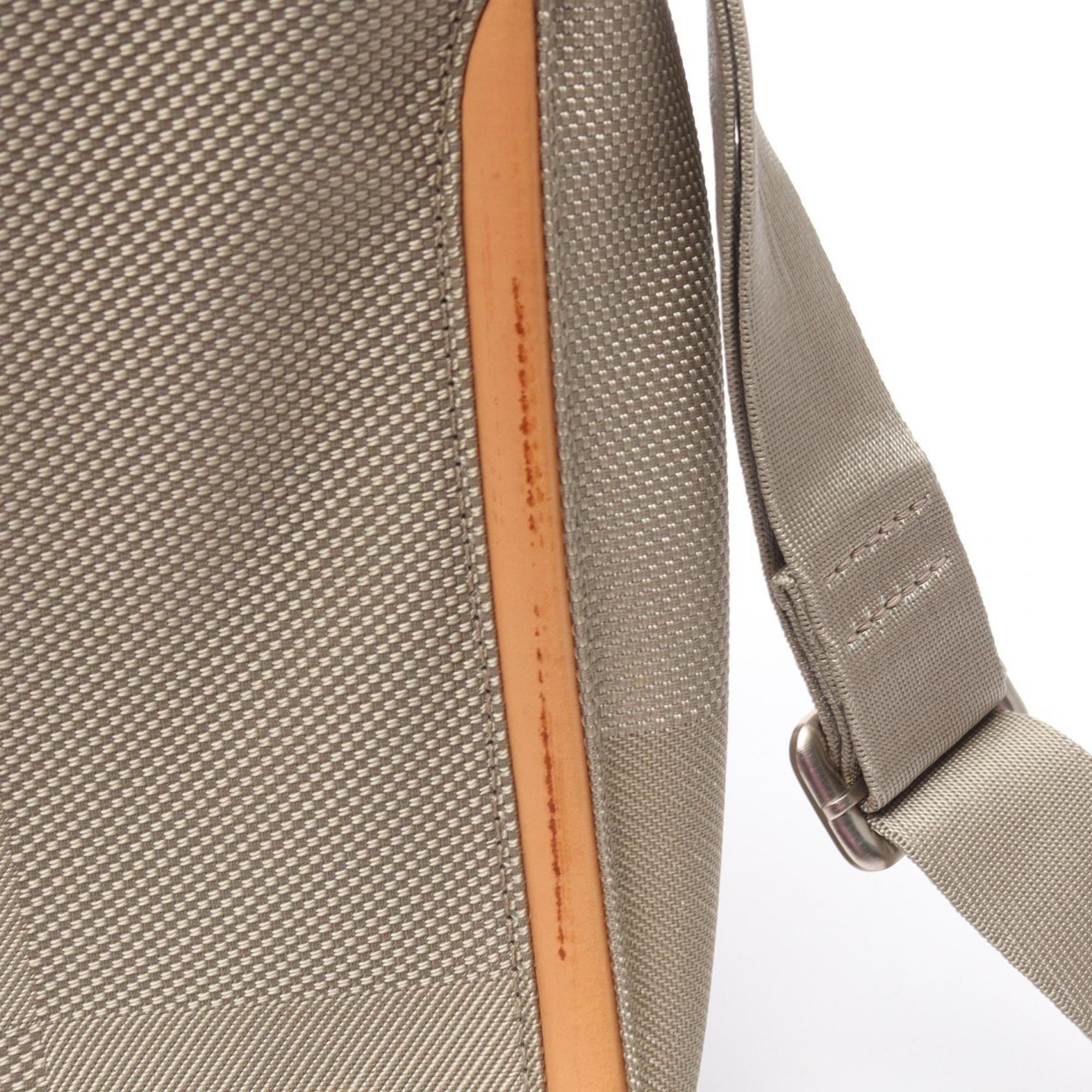 Louis Vuitton Gray Sable Damier Geant Handbag Shoulder Bag