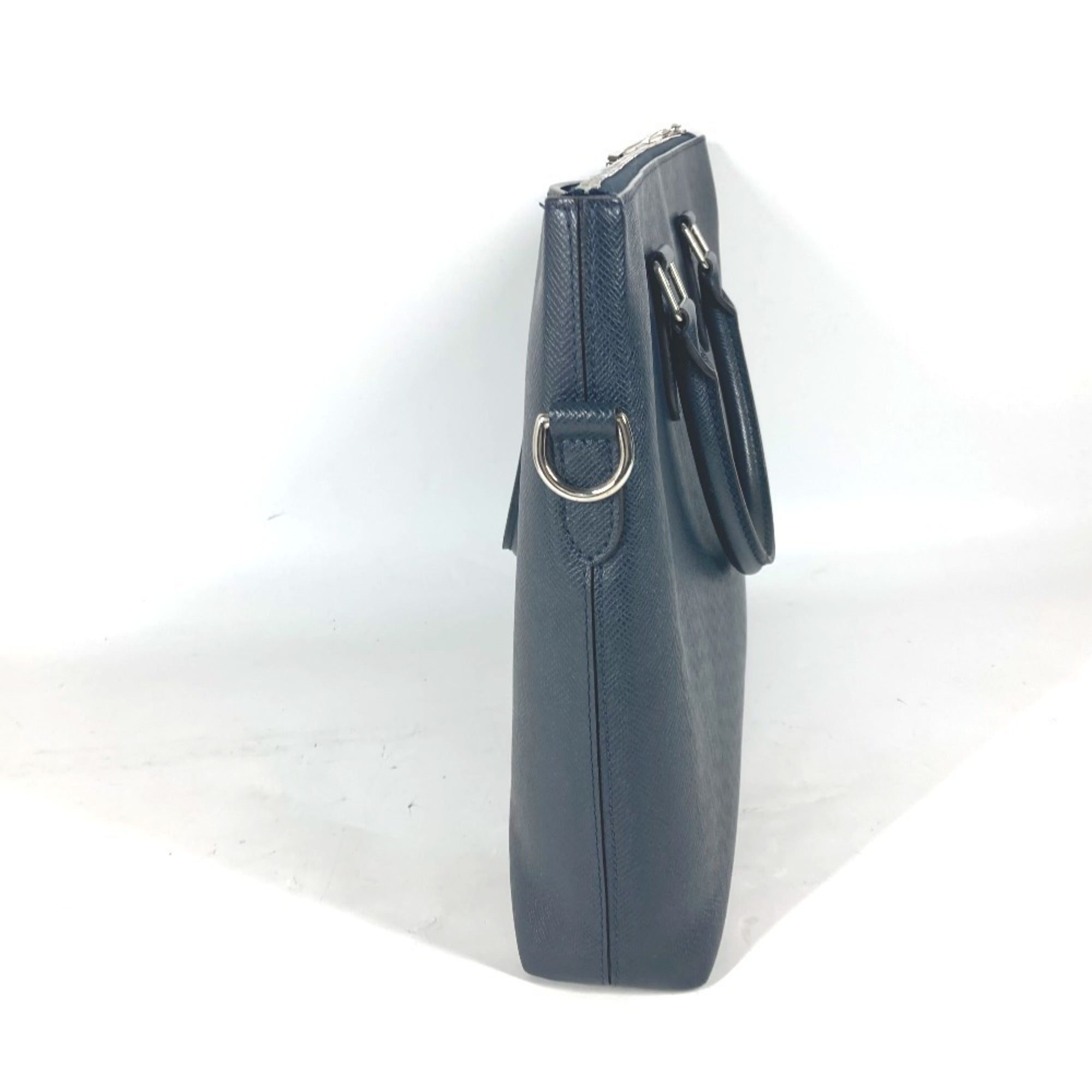 Louis Vuitton Navy Taiga Leather Shoulder Bag