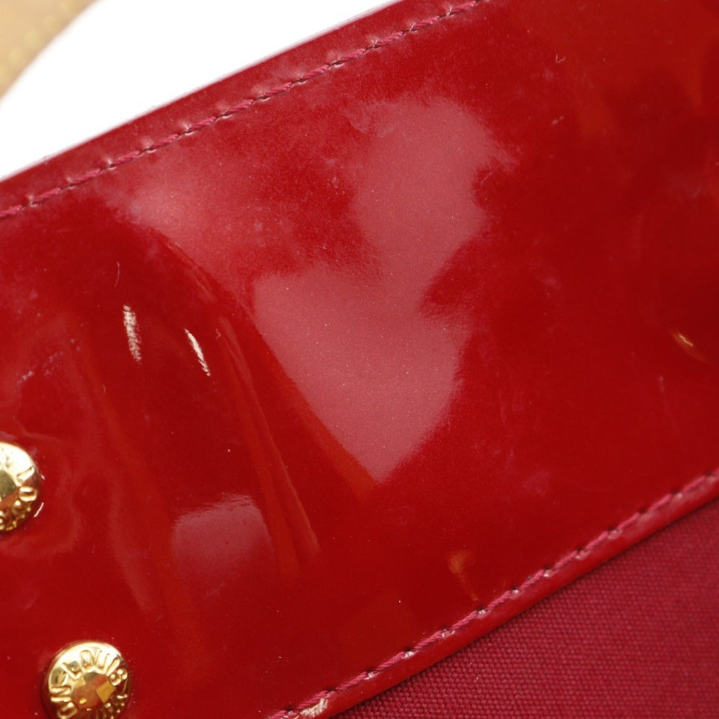 Louis Vuitton Pomme D'amour Red Color Monogram Vernis Handbag
