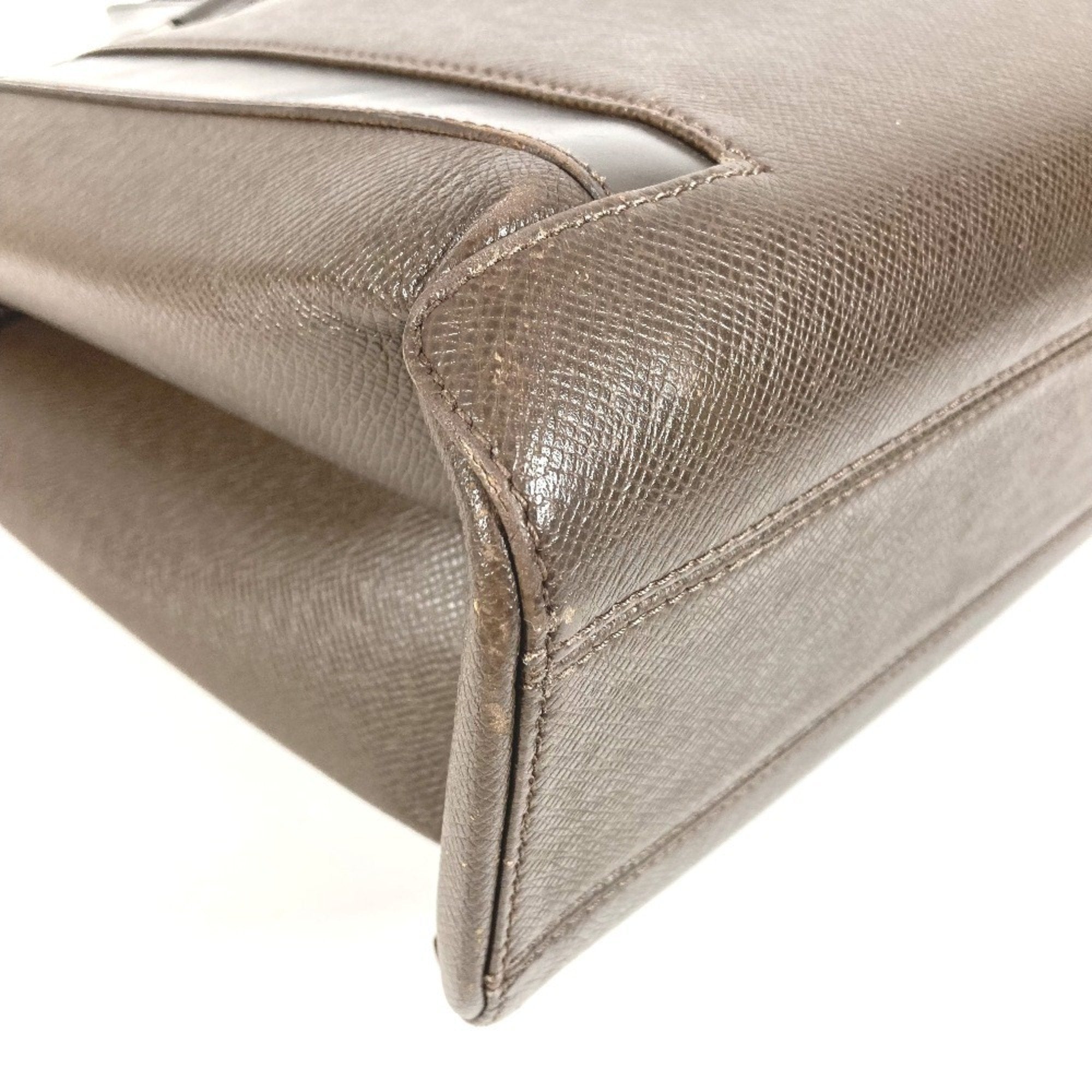 Louis Vuitton Brown Grizzly Taiga Leather Handbag Tote Bag