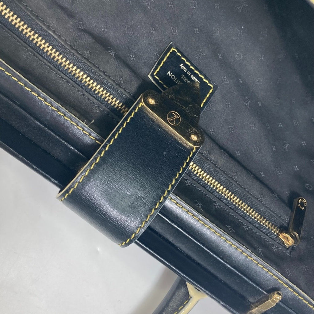 Louis Vuitton Black Noir Suhali Leather Handbag