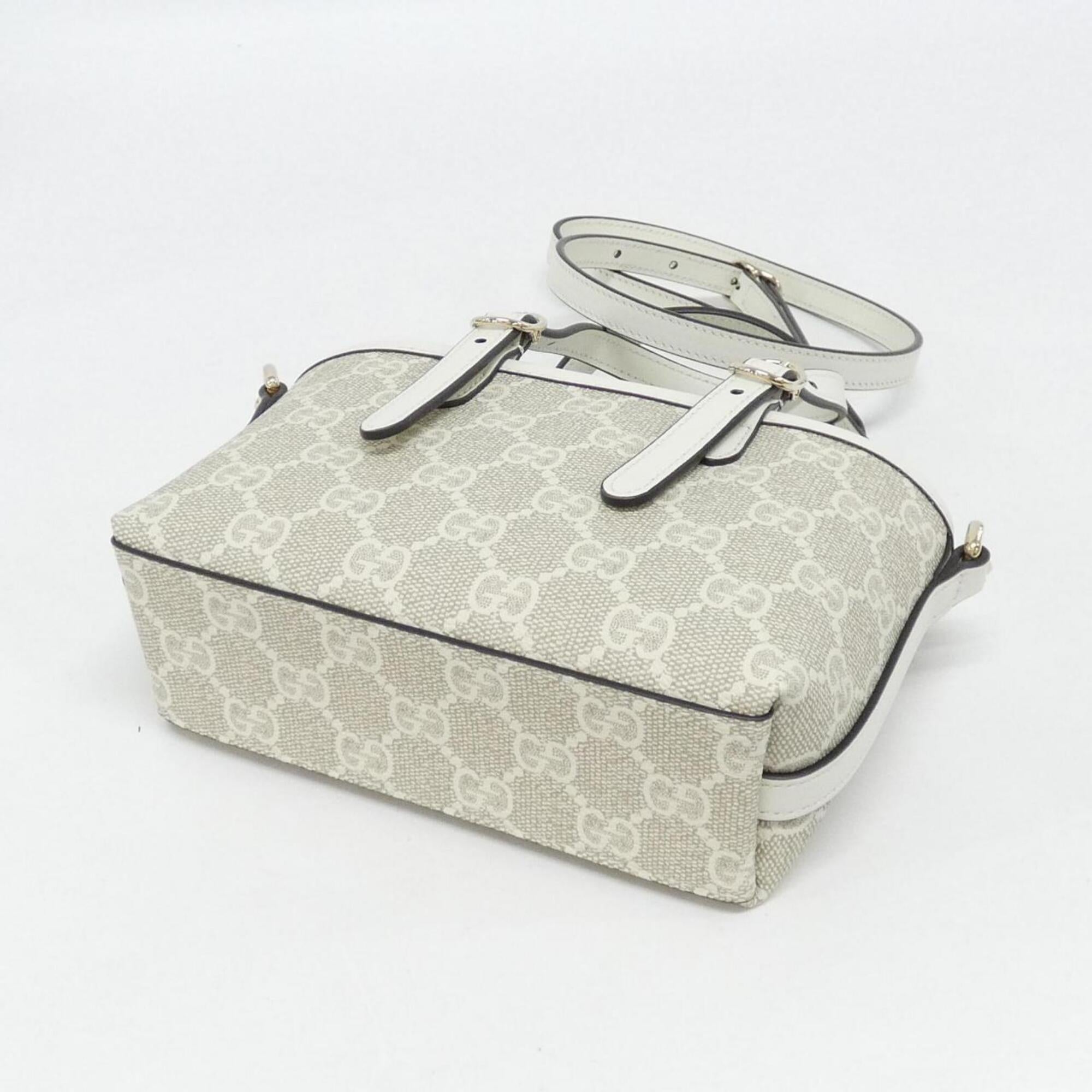 Gucci White Coated Canvas Leather Handbag (Pre-Owned)