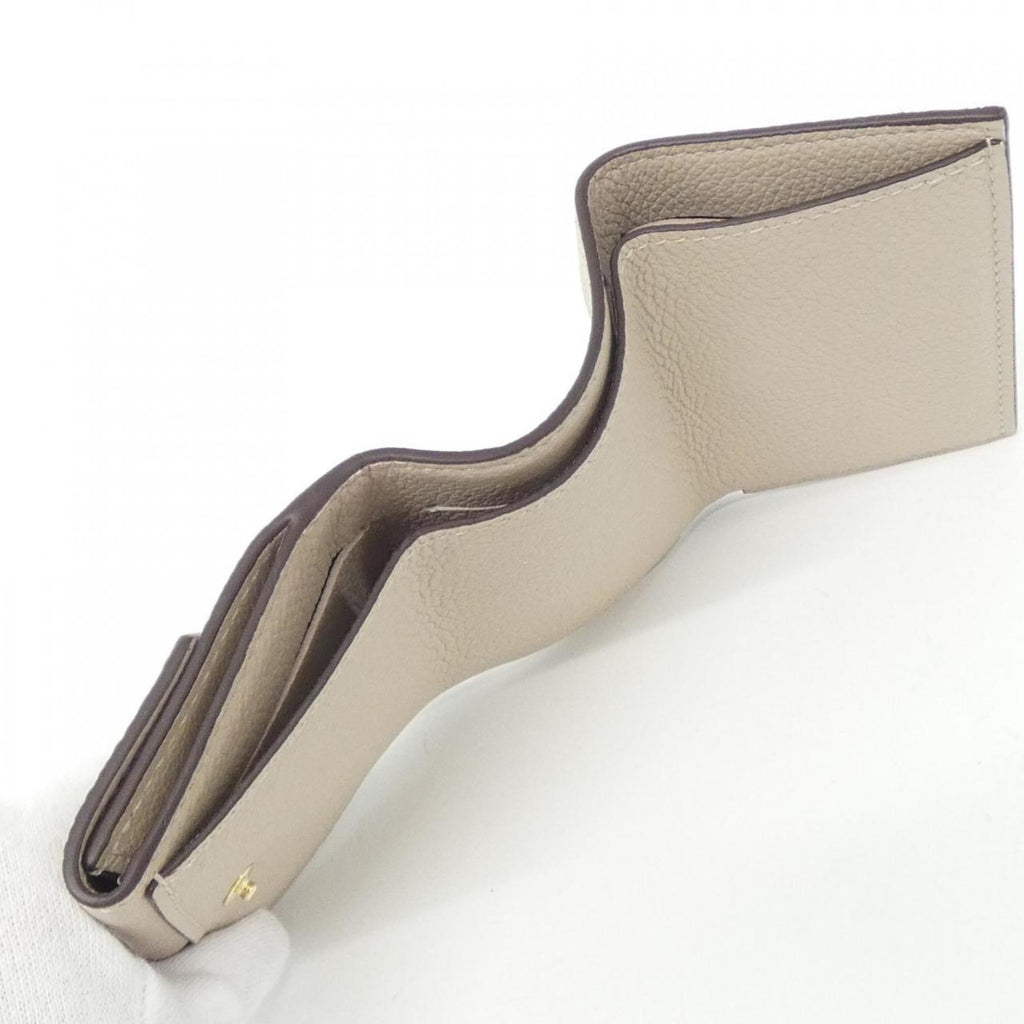 Louis Vuitton Grayish Leather Wallet (Tri-Fold)
