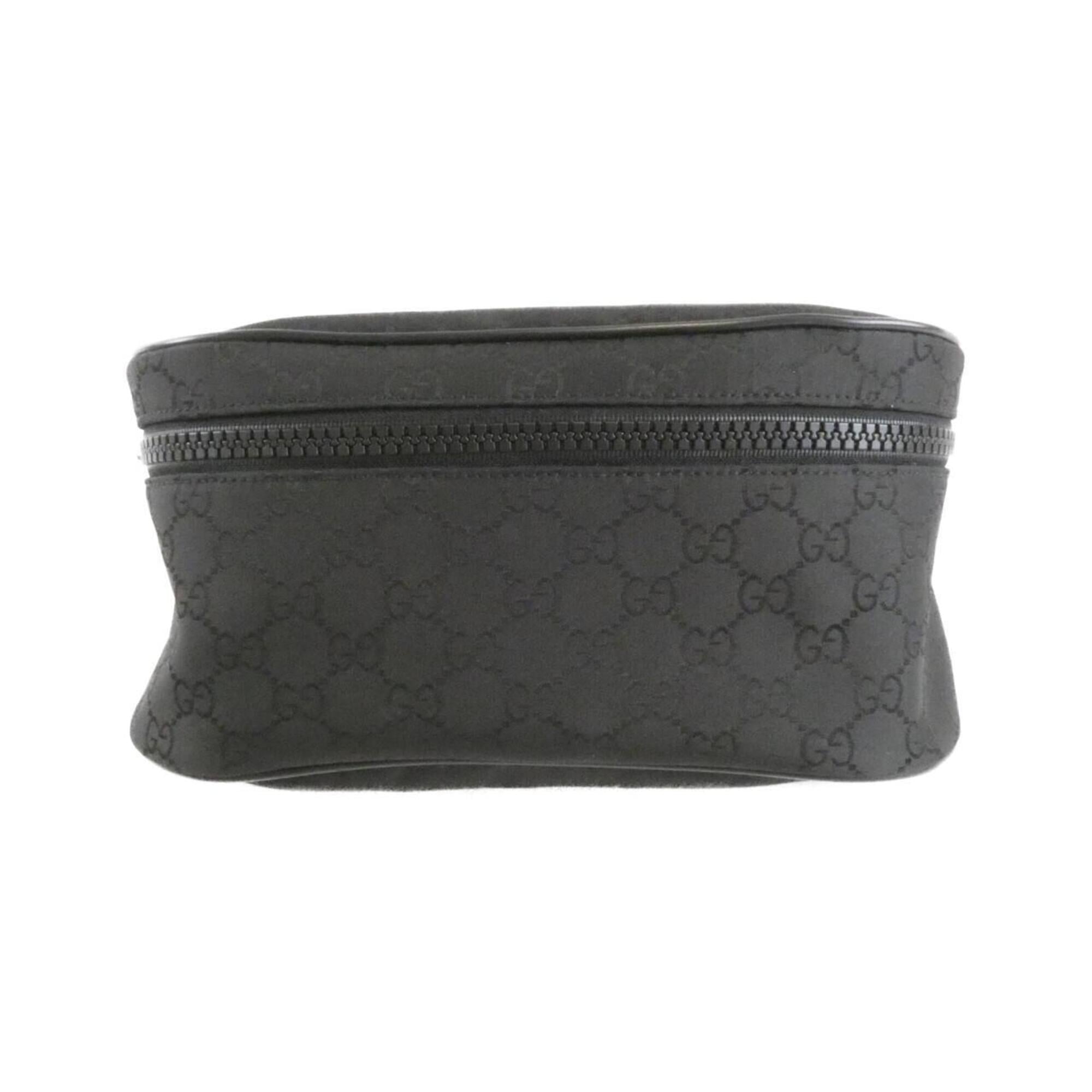 Gucci Black Nylon Shoulder Bag (Pre-Owned)