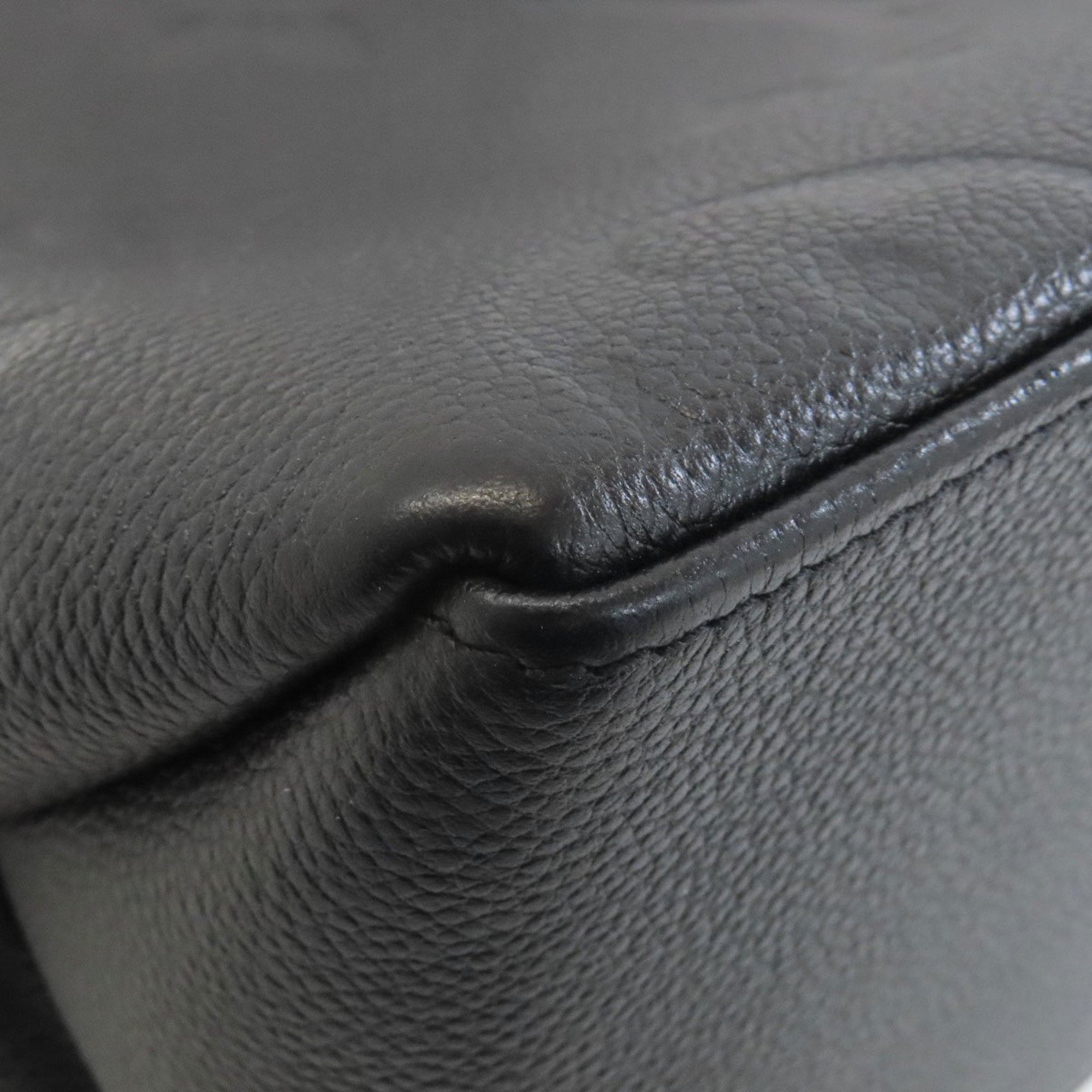 Louis Vuitton Noir Monogram Empreinte Handbag