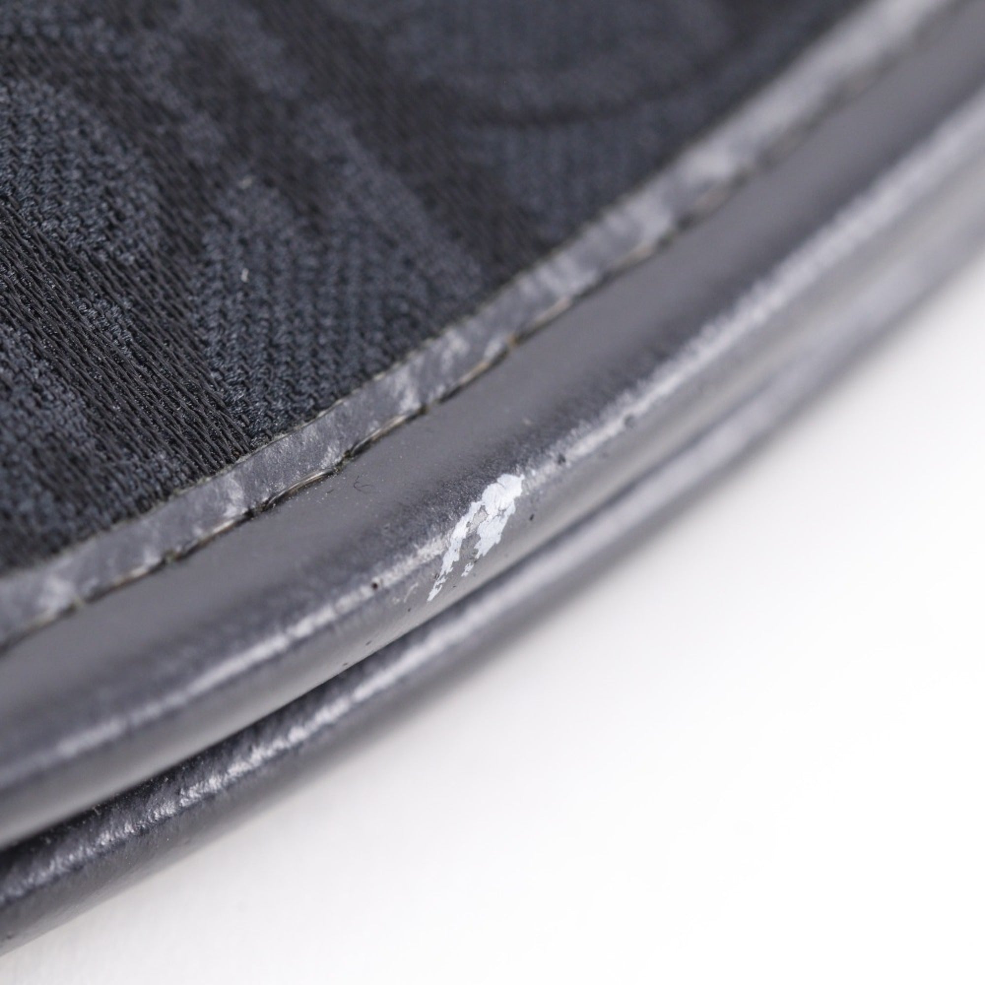 Christian Dior Black Canvas Shoulder Bag (Pre-Owned)
