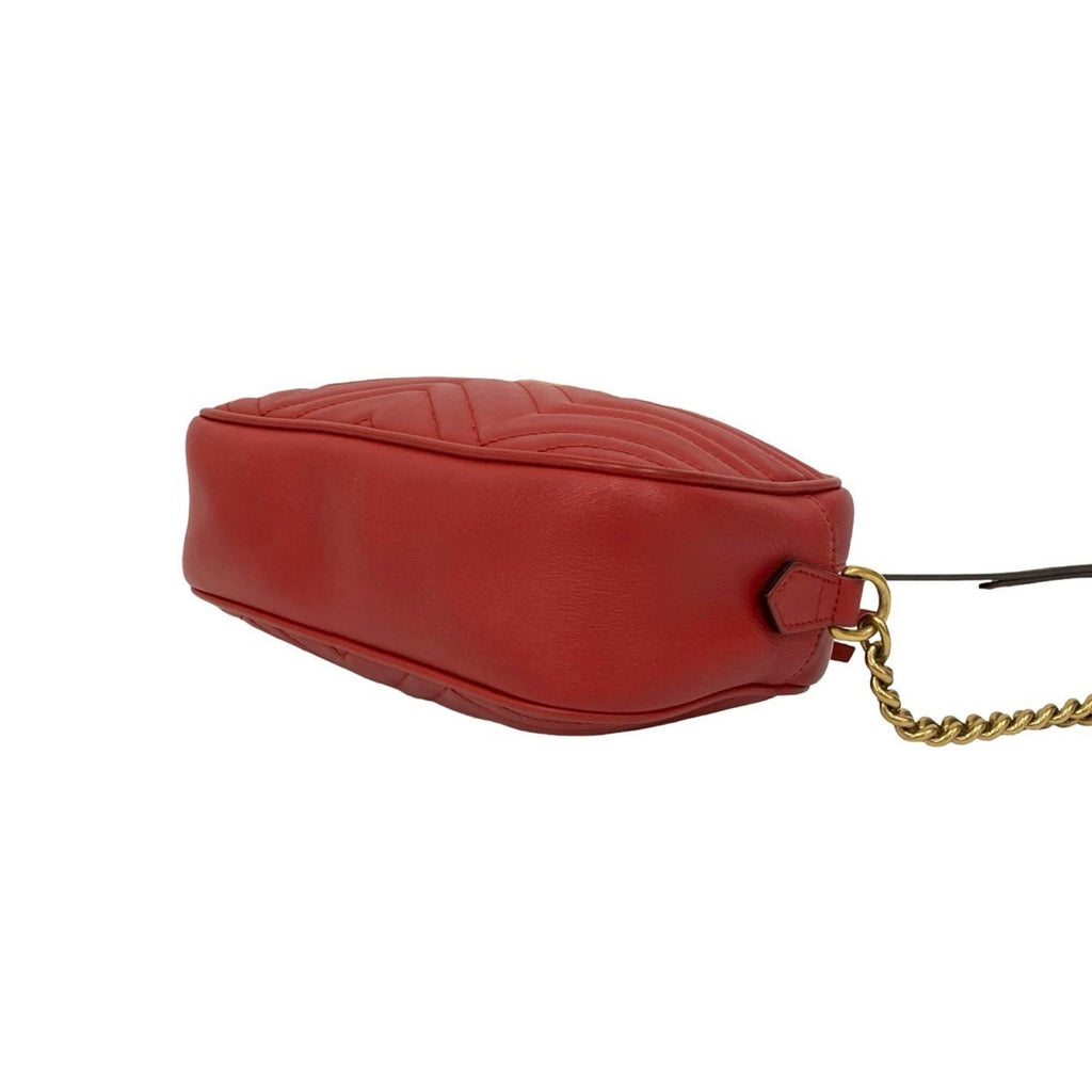 Gucci Red Color Leather Pochette Shoulder Bag (Pre-Owned)