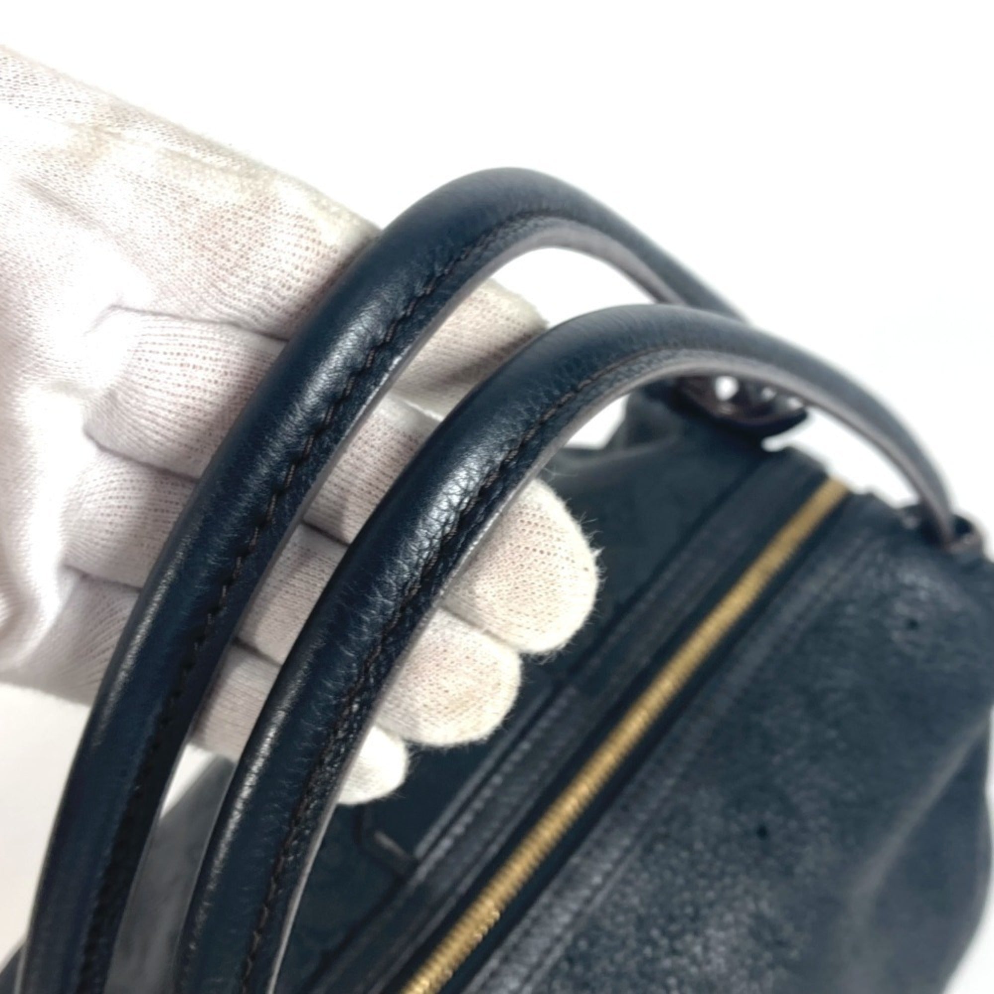 Louis Vuitton Mahina Black Noir Mahina Leather Shoulder Bag