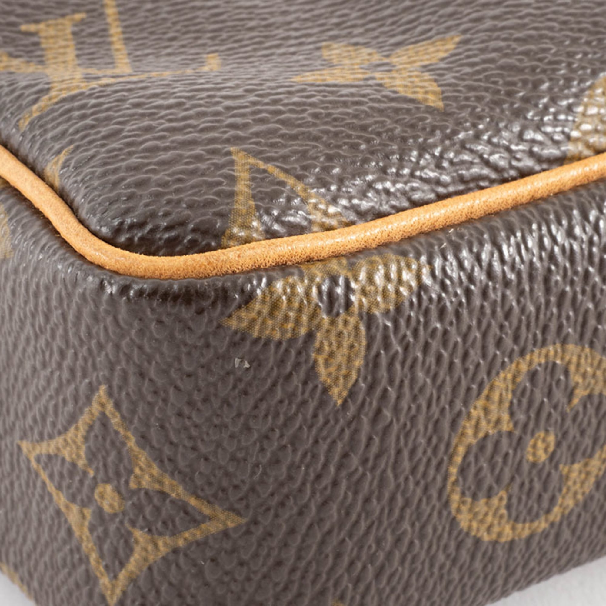 Louis Vuitton Brown Monogram Monogram Canvas Pouch
