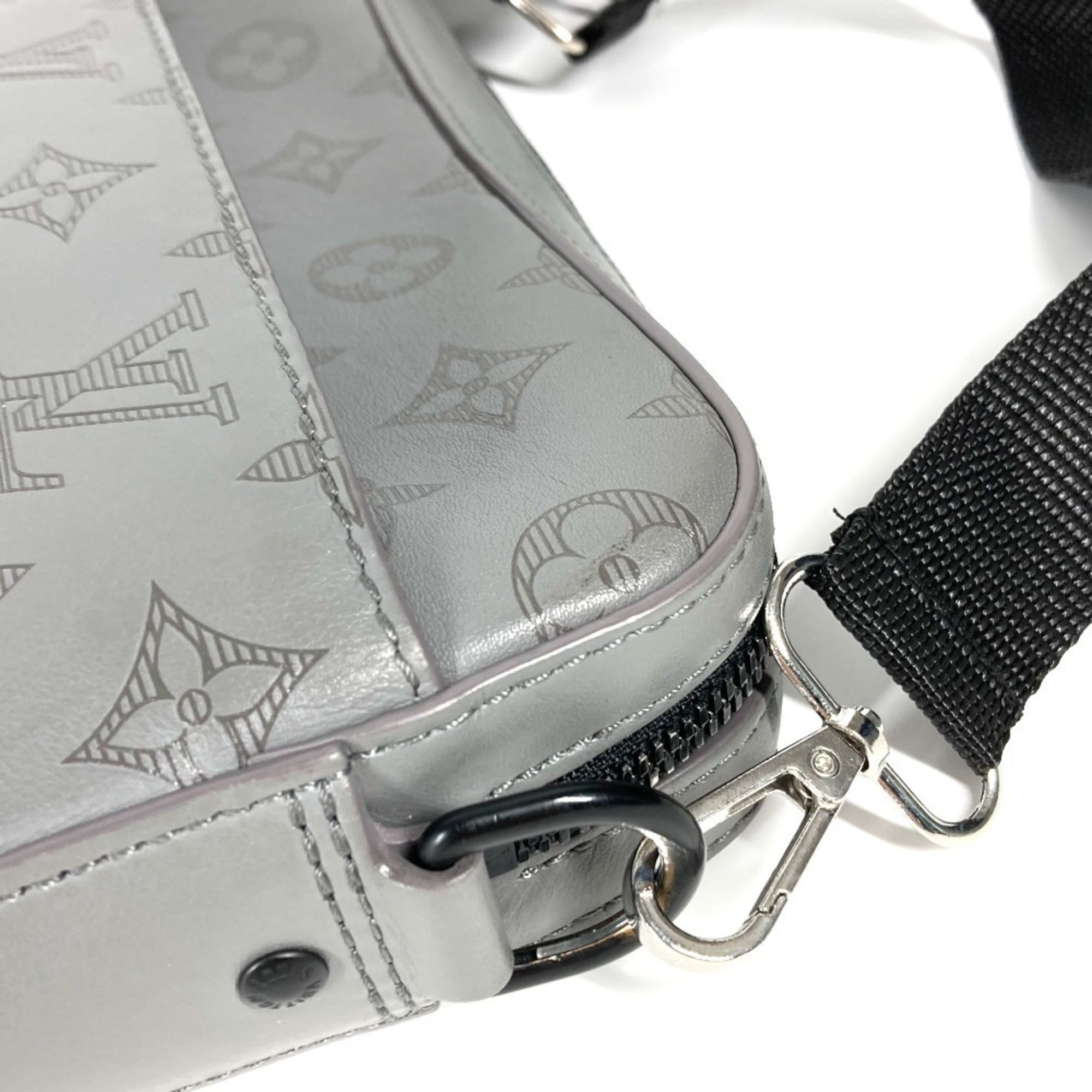 Louis Vuitton Gray Monogram Shadow Clutch Bag Shoulder Bag