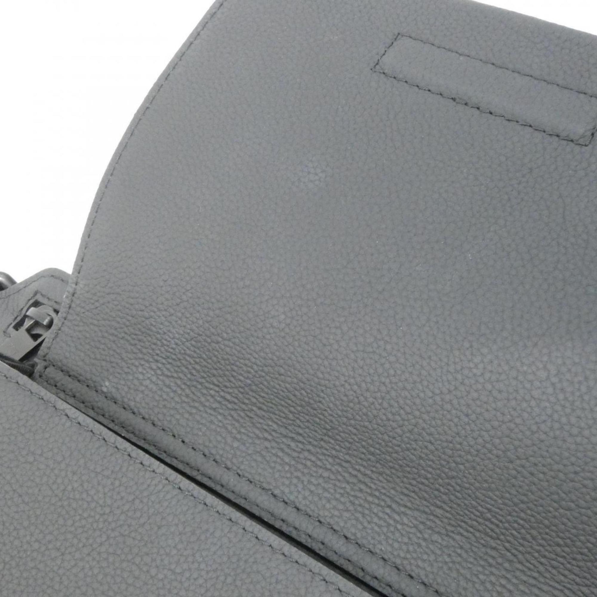 Louis Vuitton Black Leather Shoulder Bag