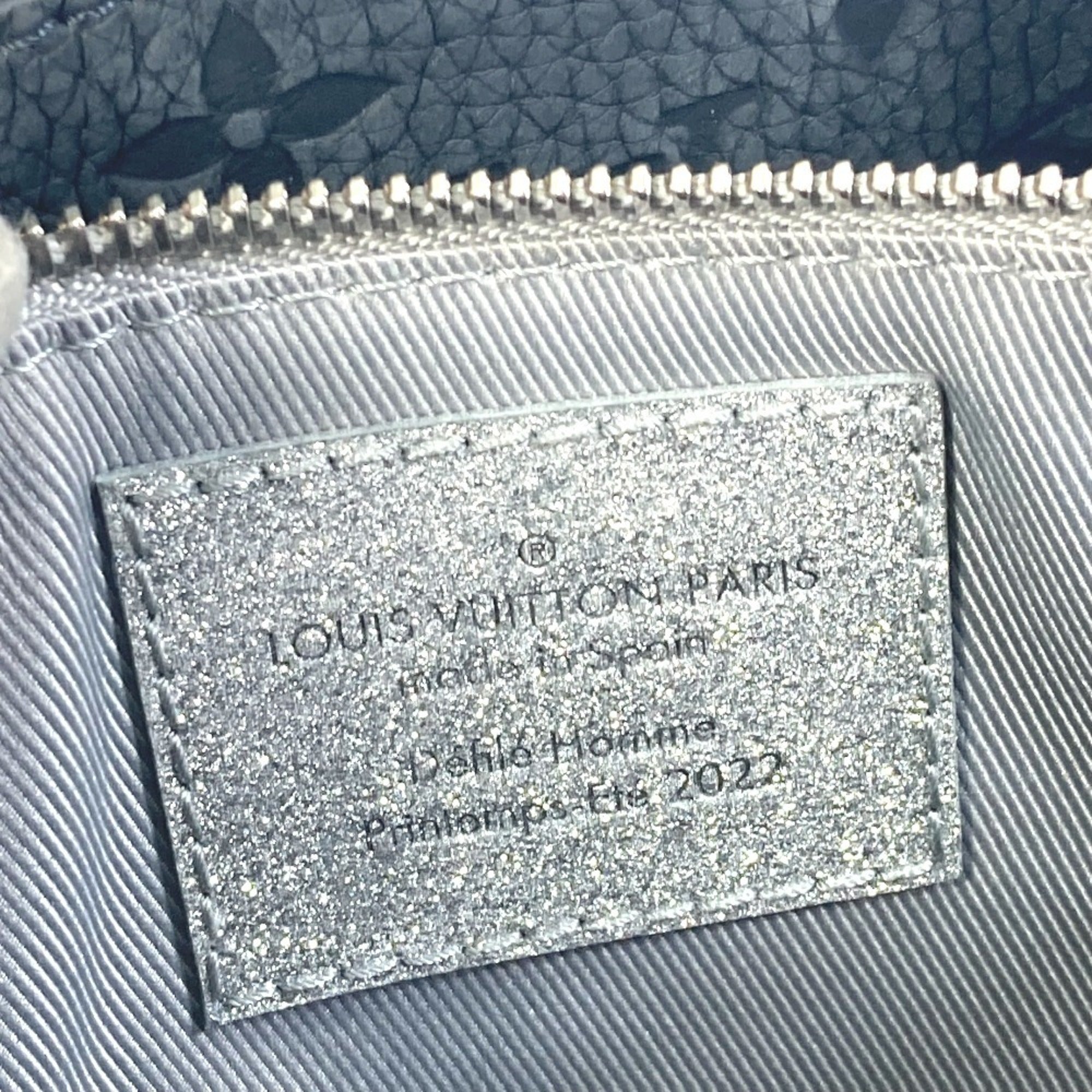 Louis Vuitton Black Silver Leather Shoulder Bag