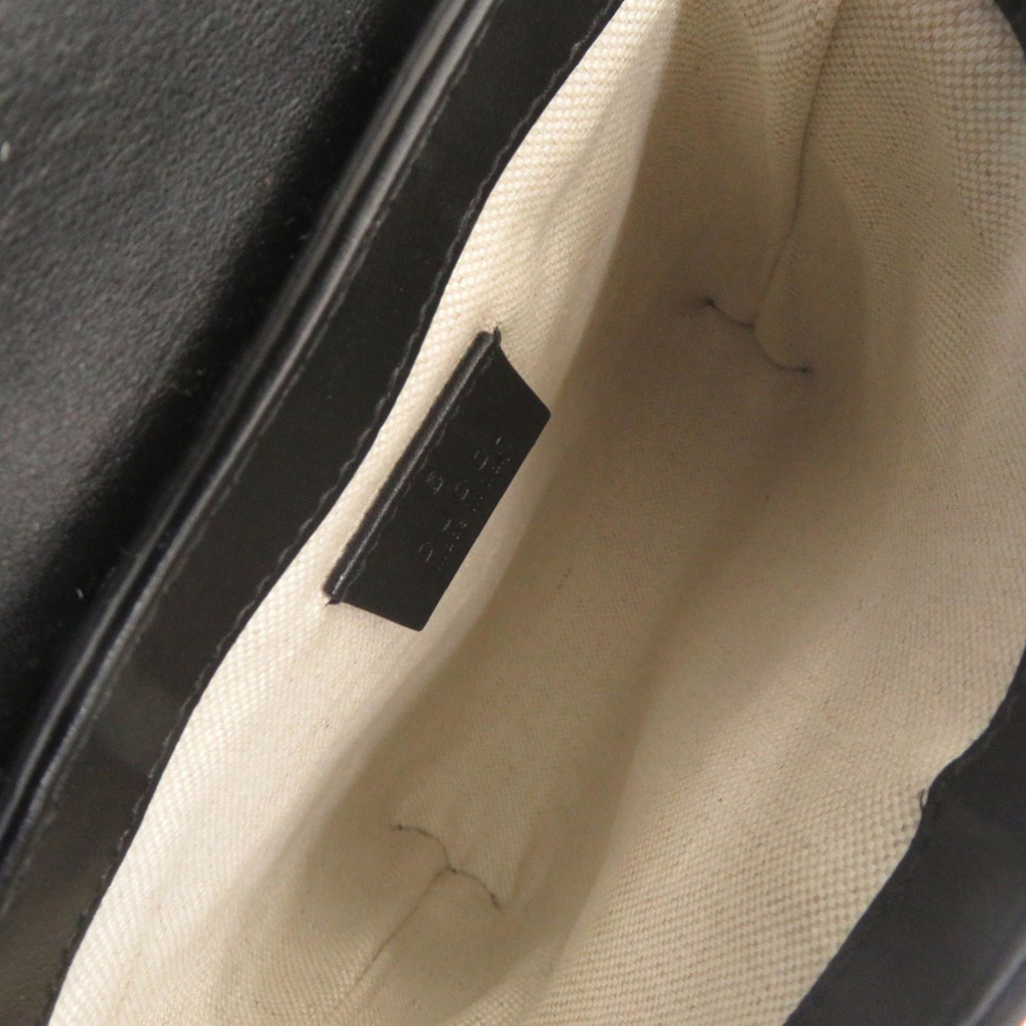 Gucci Black Leather Gg Leather Pouch Sling Bag (Pre-Owned)