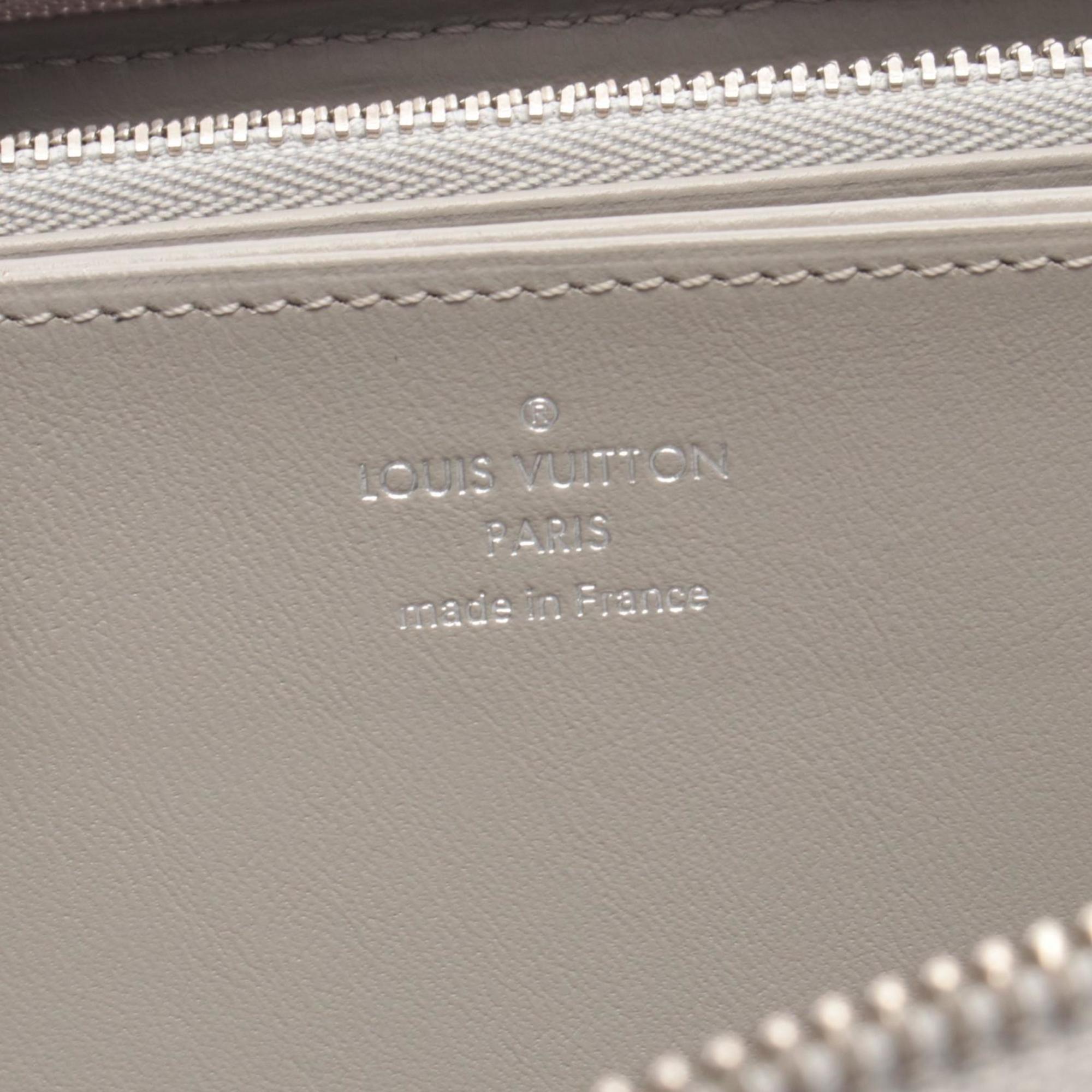 Louis Vuitton Gray Metallic Mahina Leather Leather Long Wallet