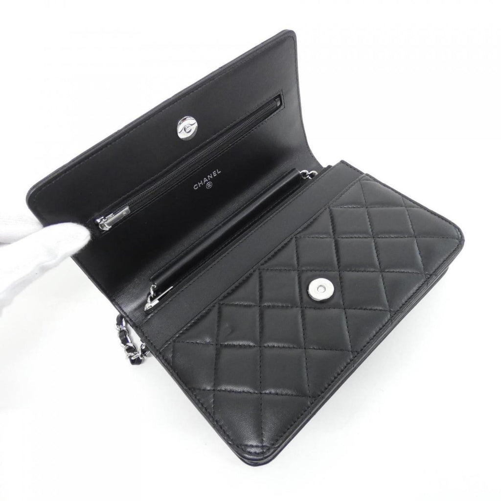 Chanel Black Bordeaux Leather Chain/Shoulder Wallet