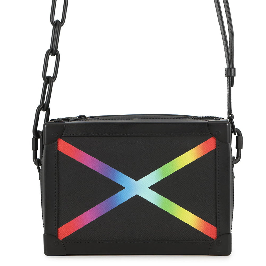 Louis Vuitton Taiga Black Noir Taiga Leather Handbag Shoulder Bag