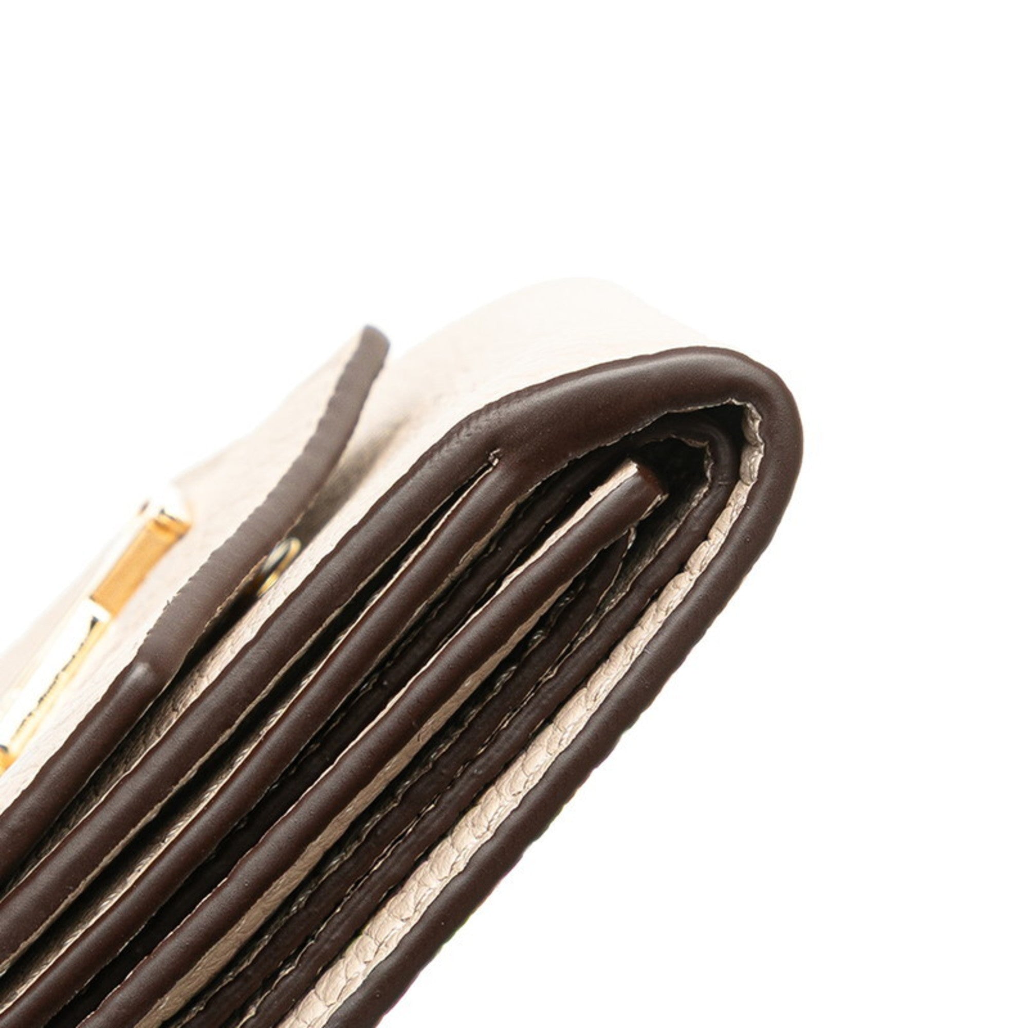 Louis Vuitton Grayish Leather Wallet (Tri-Fold)