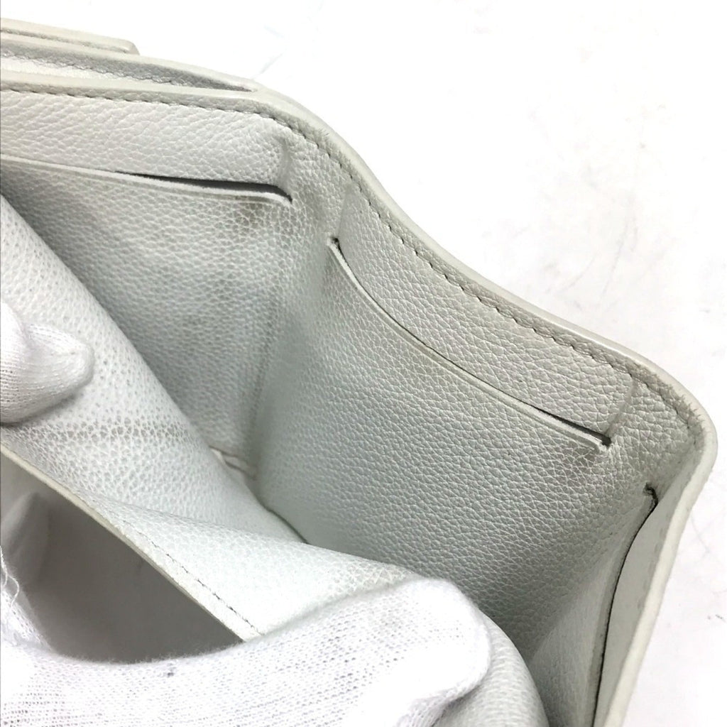 Louis Vuitton White Leather Wallet (Tri-Fold)