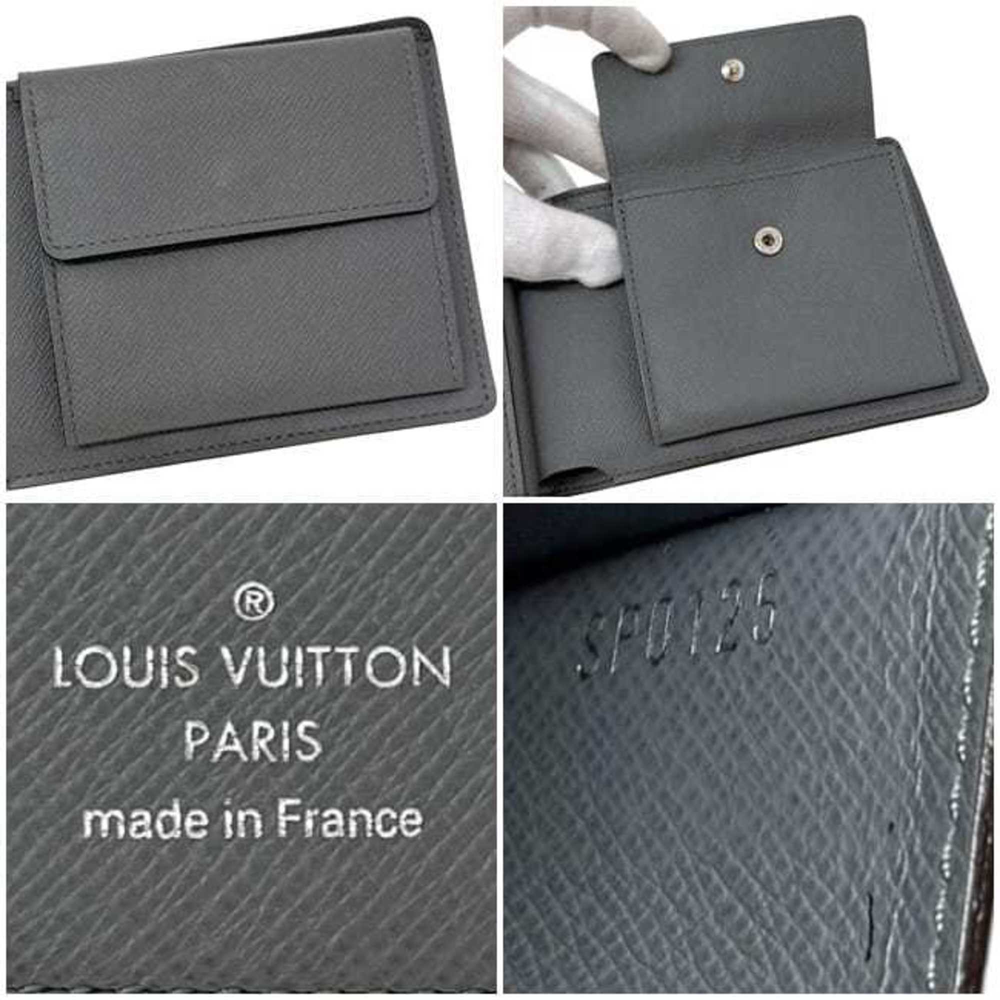 Louis Vuitton Glacier Gray Taiga Leather Wallet