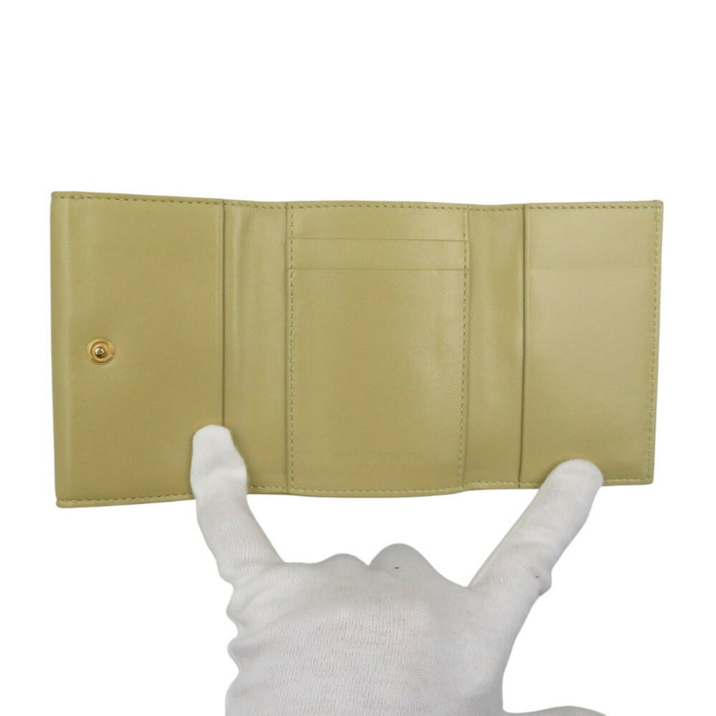 Bottega Veneta Beige Leather Wallet (Tri-Fold)