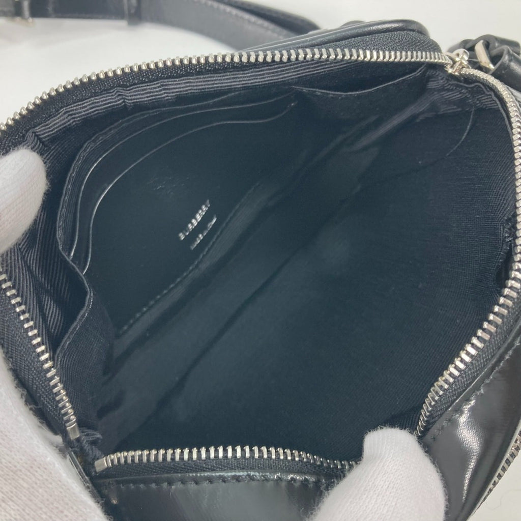Burberry Black White Leather Shoulder Bag