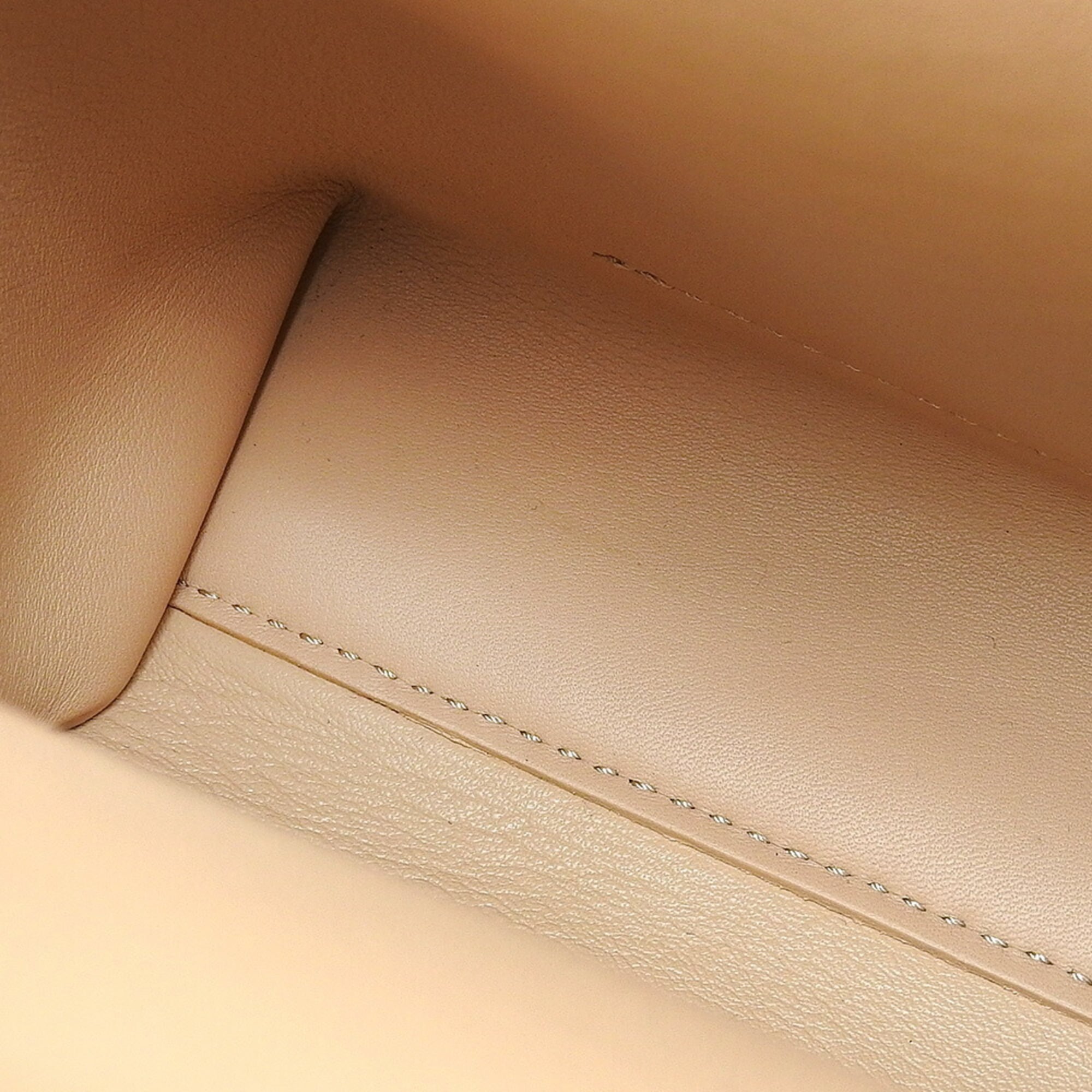 Fendi Peekaboo Cream Leather Handbag Shoulder Bag
