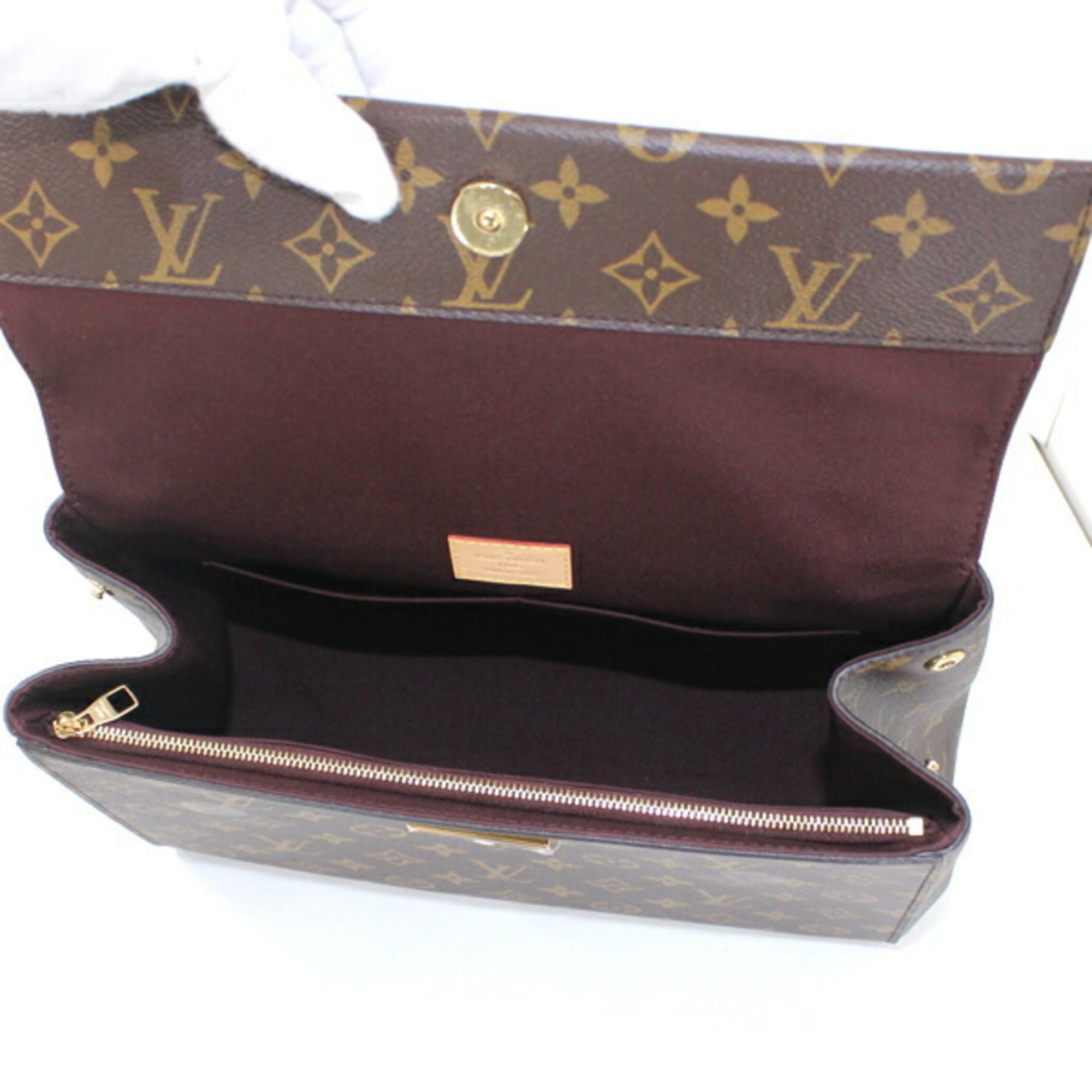 Louis Vuitton Monogram Monogram Handbag Shoulder Bag