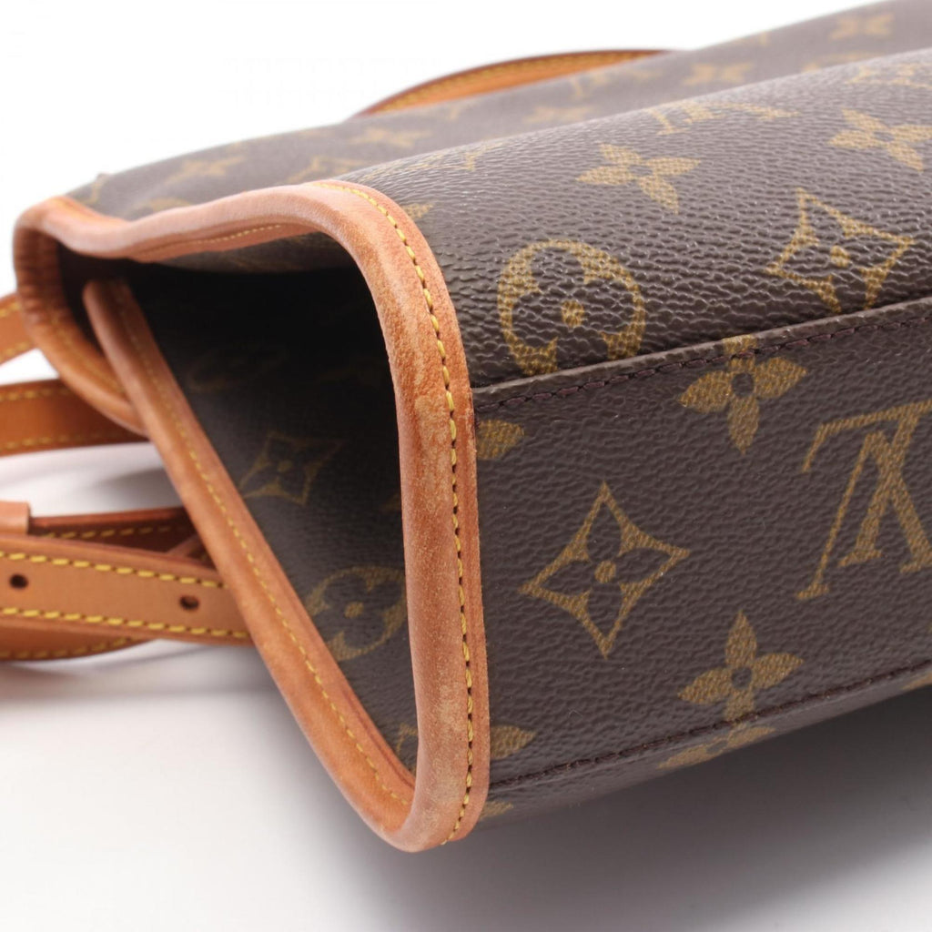 Louis Vuitton Monogram Brown Coated Canvas Leather Handbag
