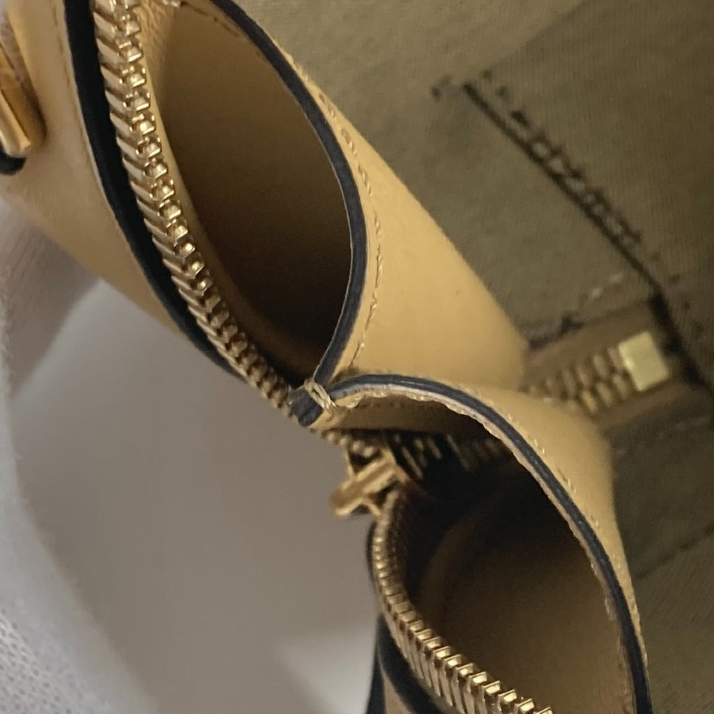 Fendi Beige Leather Handbag Shoulder Bag
