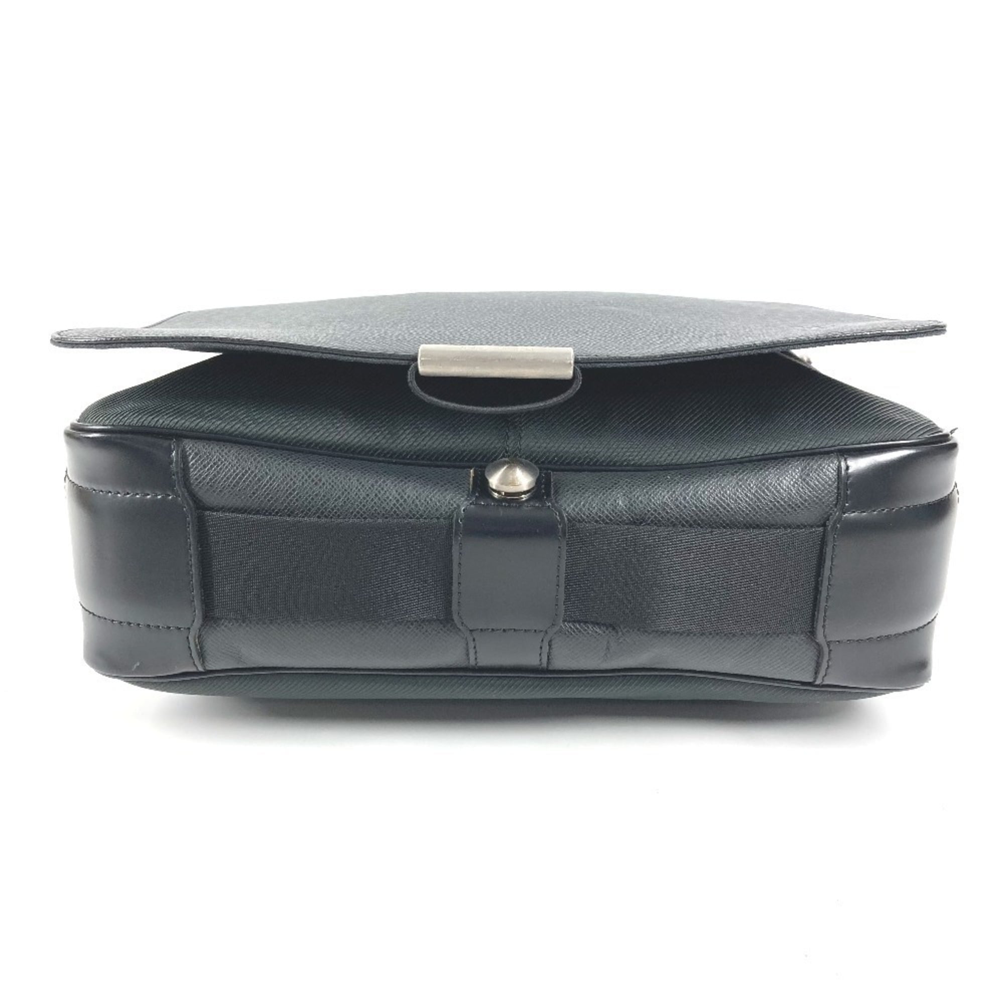 Louis Vuitton Ardoise Black Khaki Taiga Leather Nylon Leather Messenger Bag Shoulder Bag