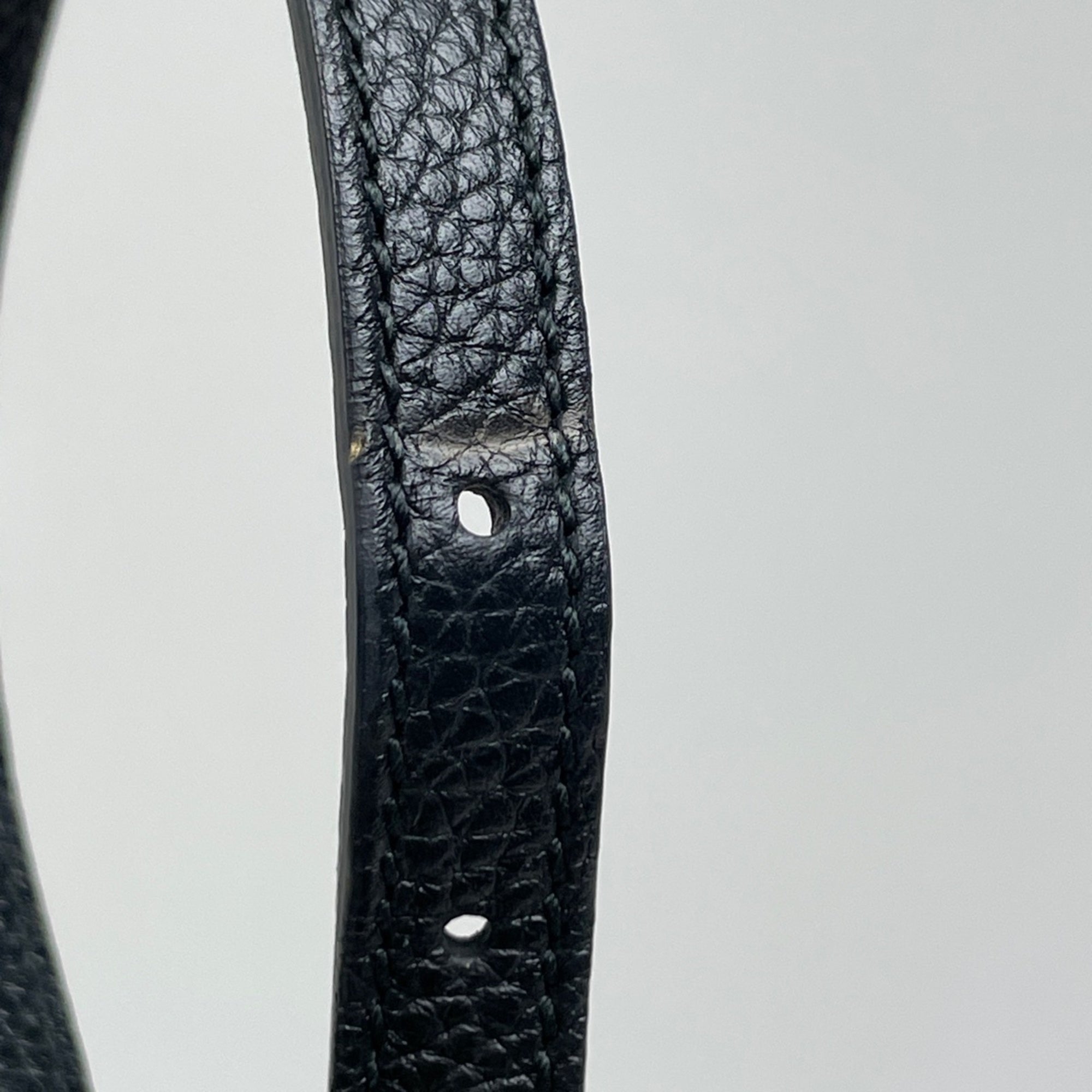 Gucci Black Leather Shoulder Bag (Pre-Owned)