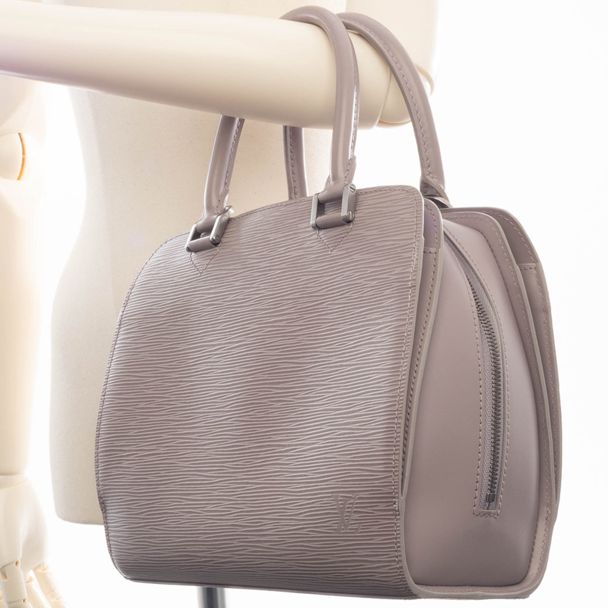 Louis Vuitton Lilac Epi Leather Handbag
