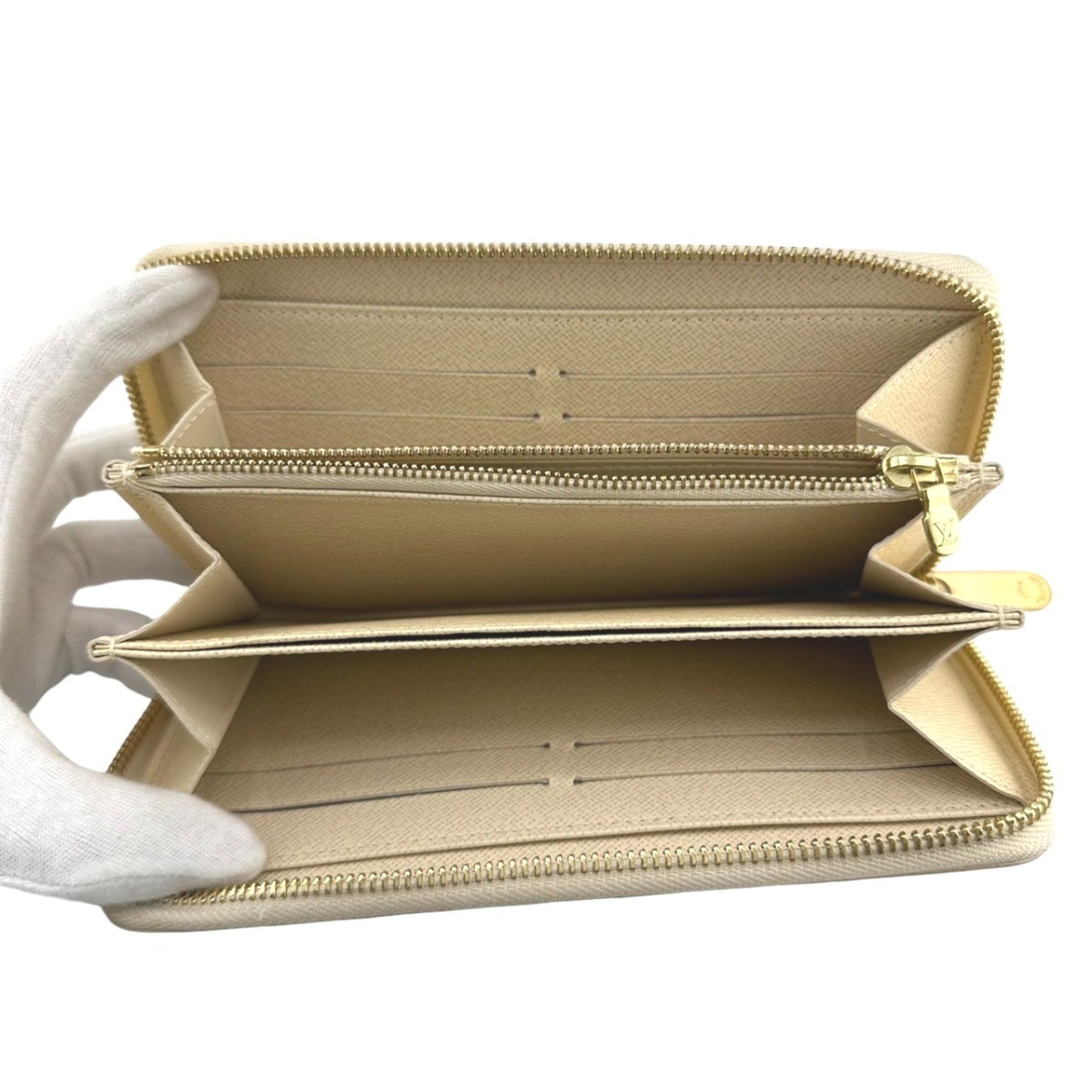 Louis Vuitton Damier Azur White Damier Azur Long Wallet