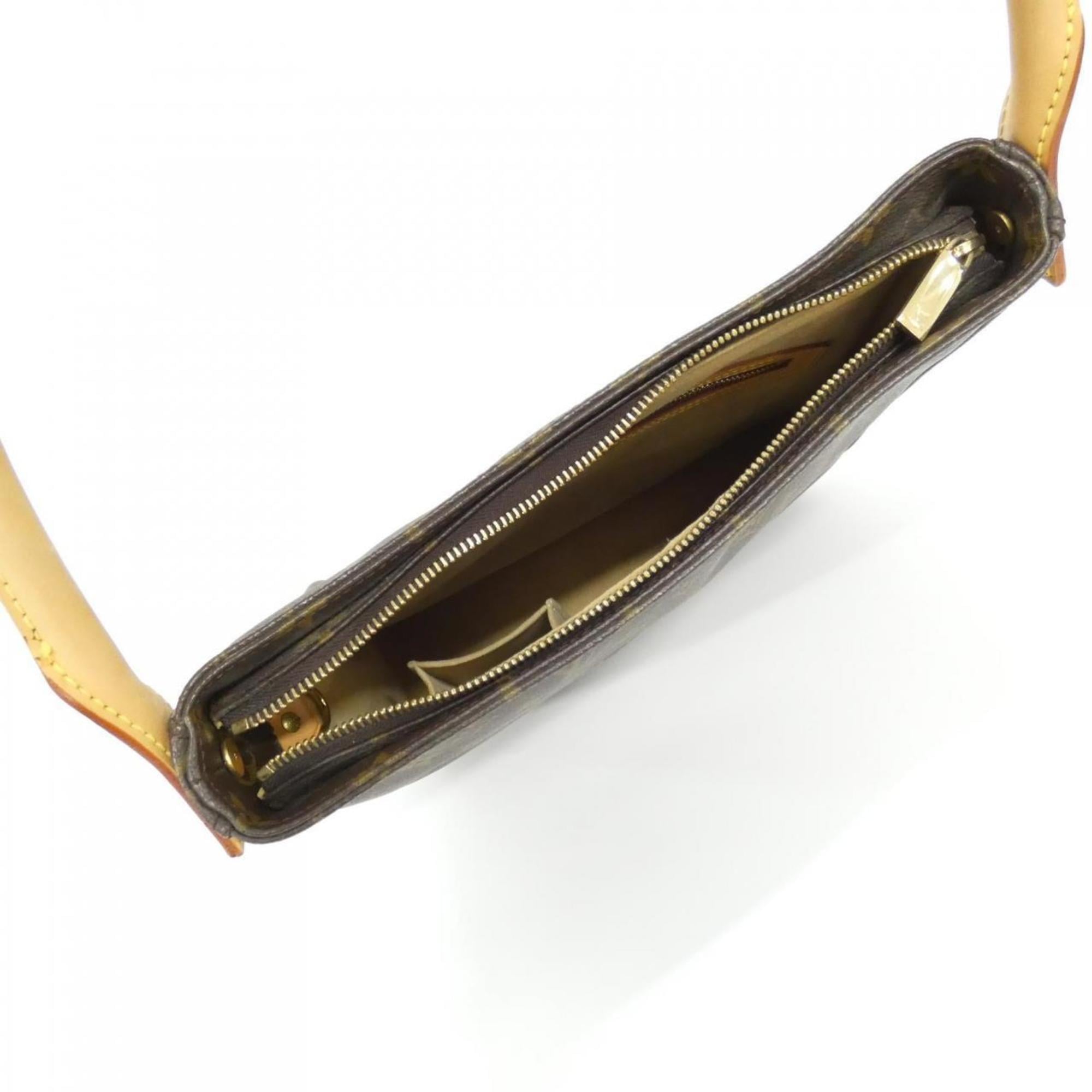 Louis Vuitton Marron Monogram Monogram Shoulder Bag