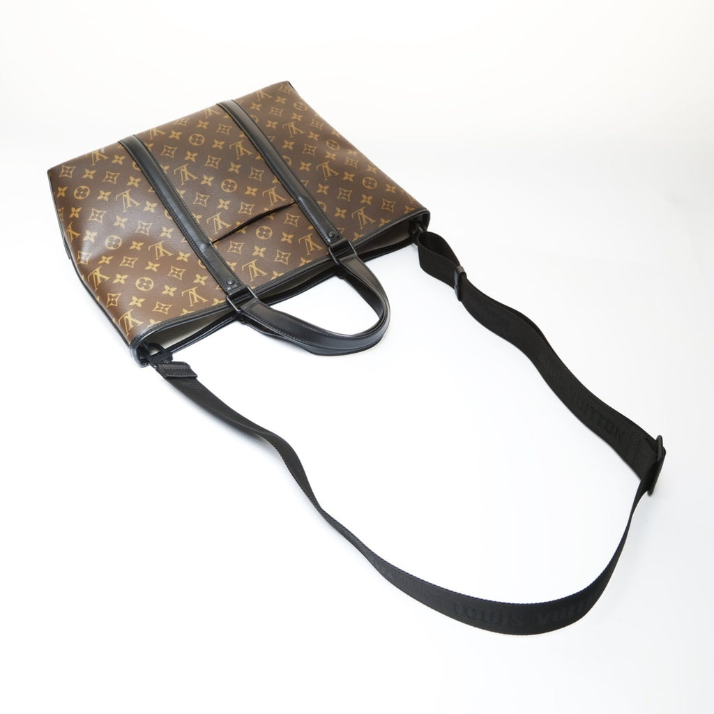 Louis Vuitton Brown Monogram Pouch Tote Bag