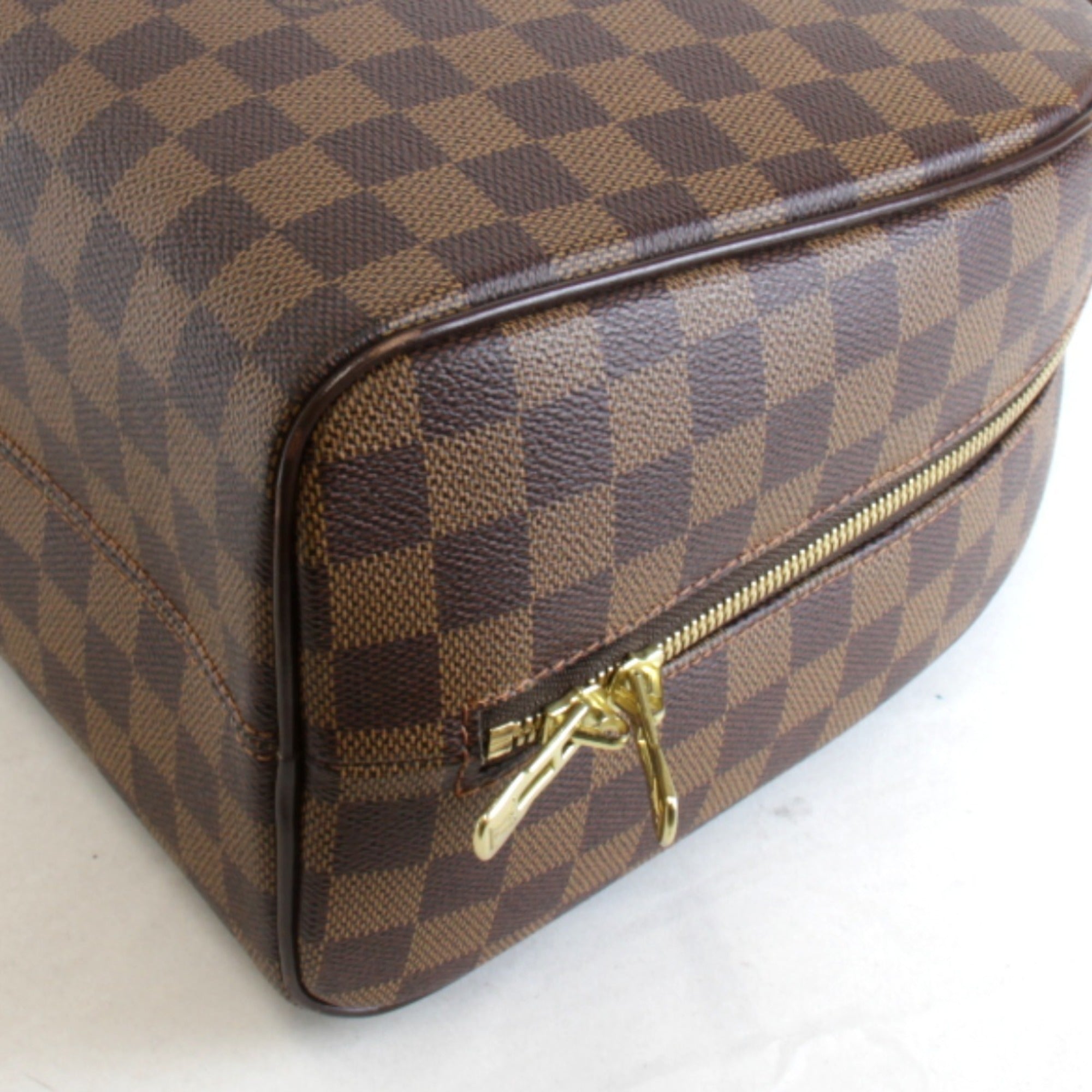 Louis Vuitton Damier Brown Damier Canvas Handbag