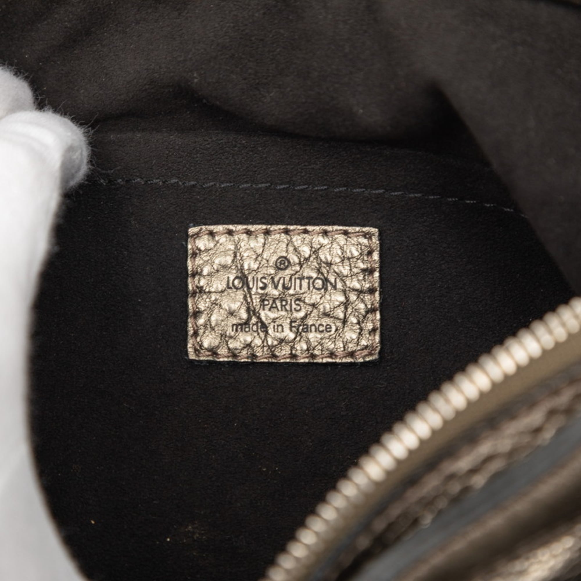 Louis Vuitton Argent Silver Leather Shoulder Bag